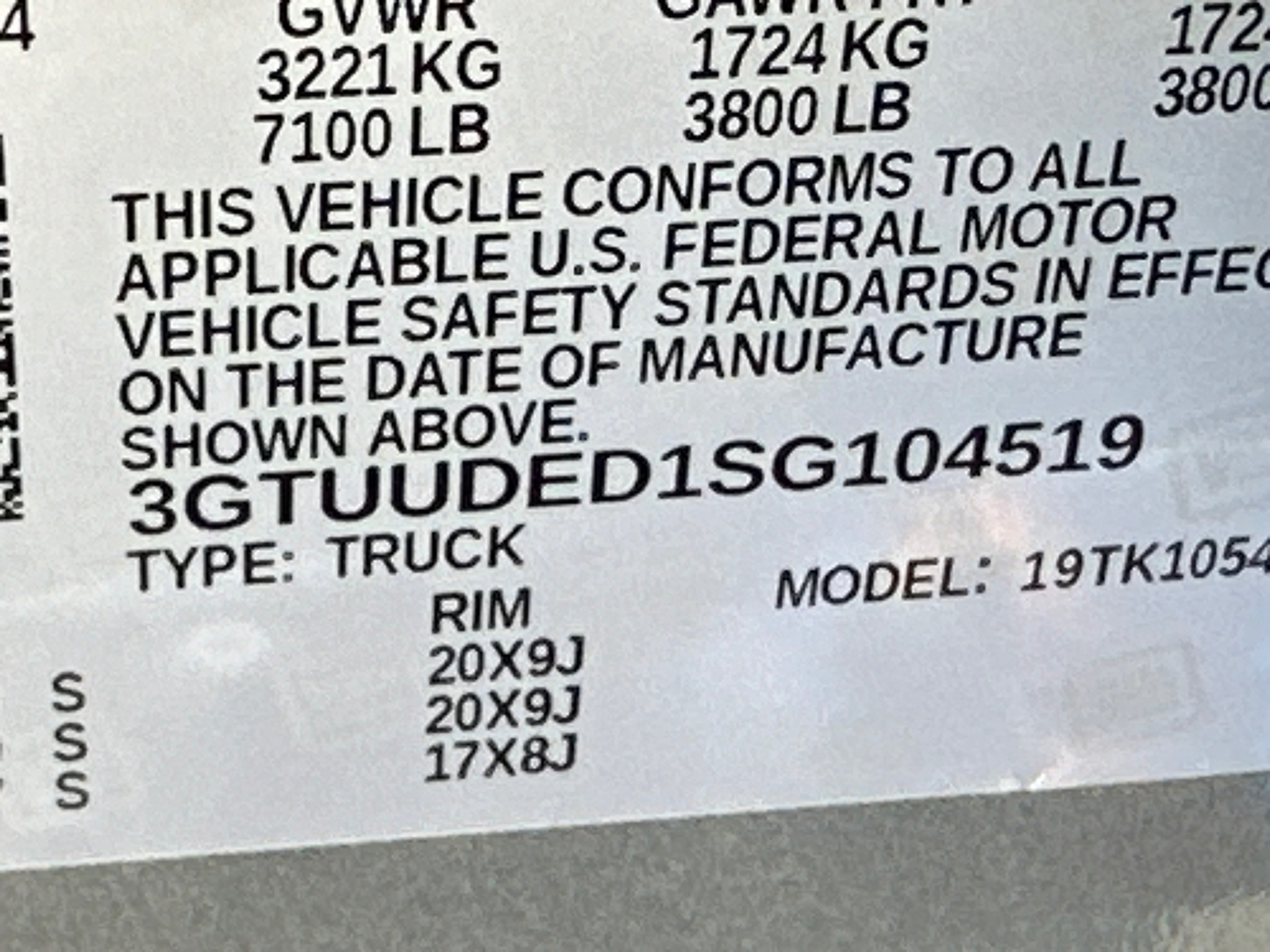 2025 GMC Sierra 1500 SLT 32