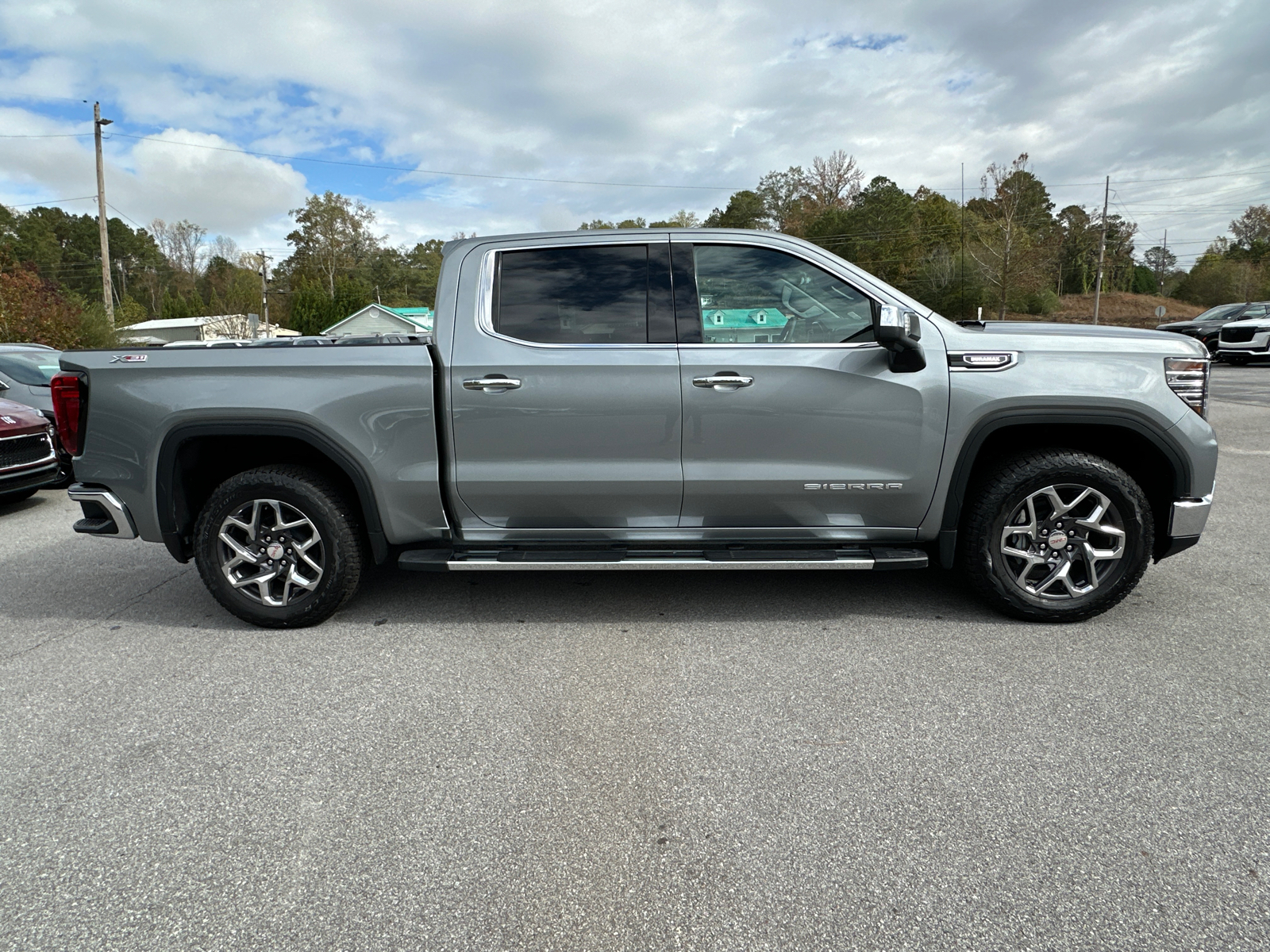 2025 GMC Sierra 1500 SLT 5