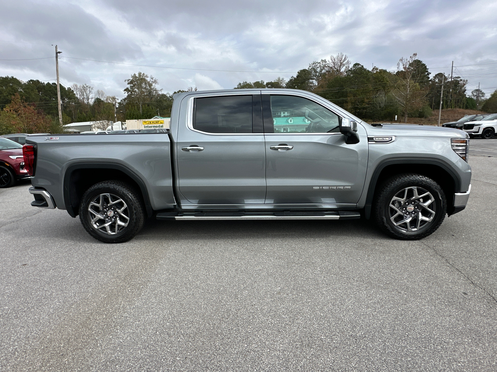 2025 GMC Sierra 1500 SLT 6