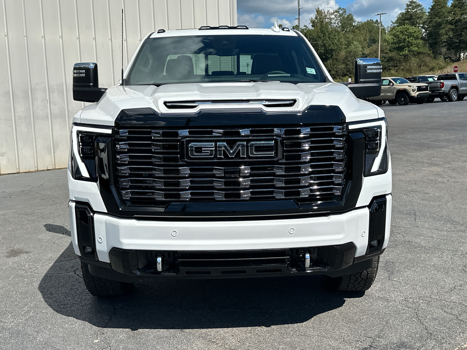 2025 GMC Sierra 2500HD Denali Ultimate 4