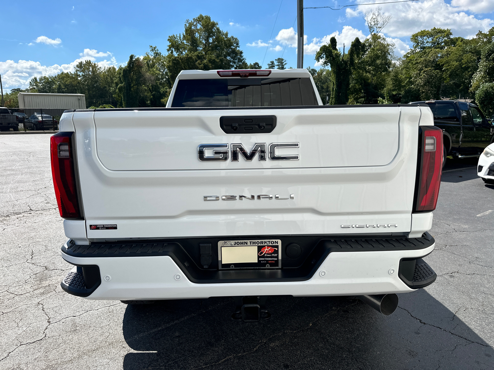 2025 GMC Sierra 2500HD Denali Ultimate 8