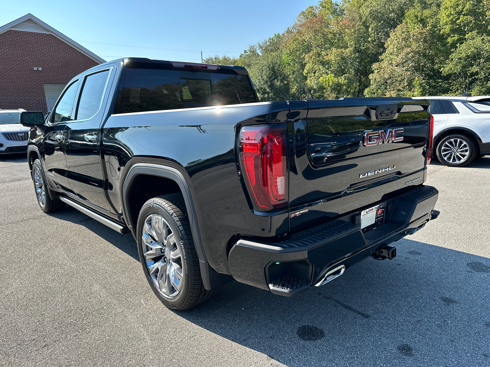 2025 GMC Sierra 1500 Denali 8