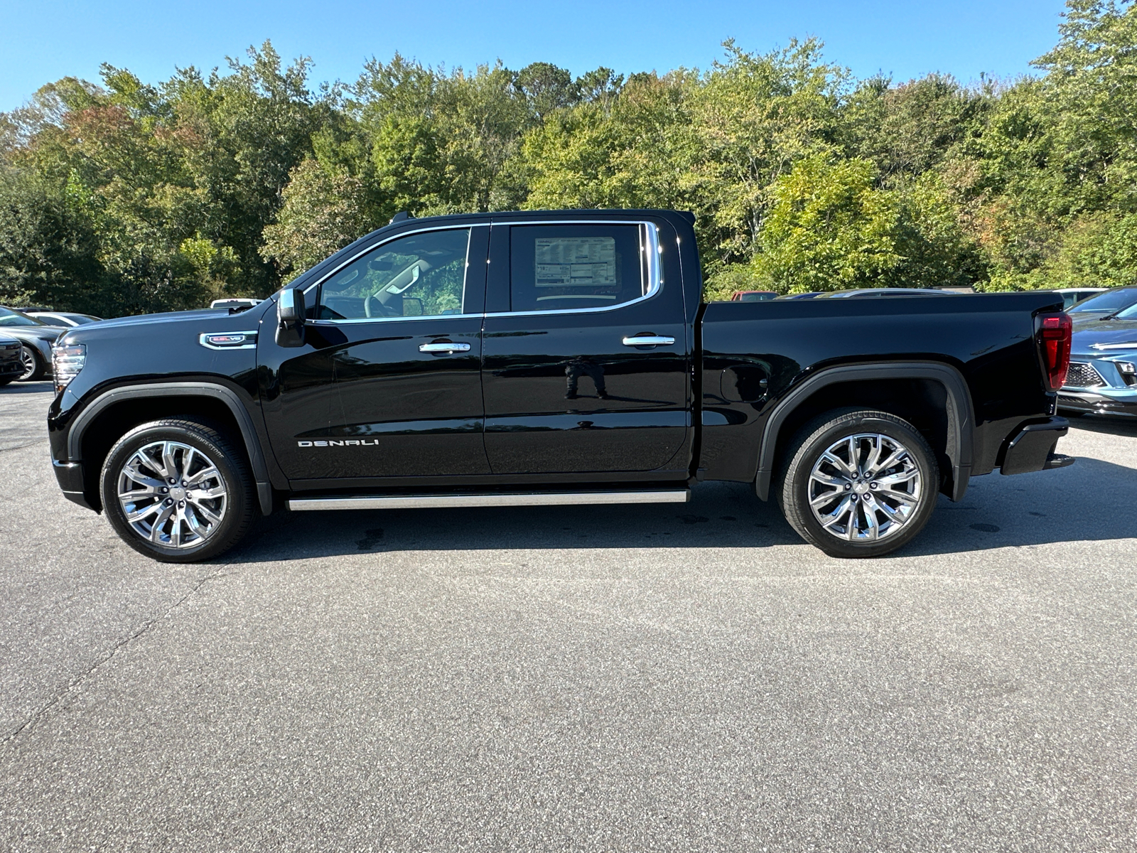 2025 GMC Sierra 1500 Denali 9