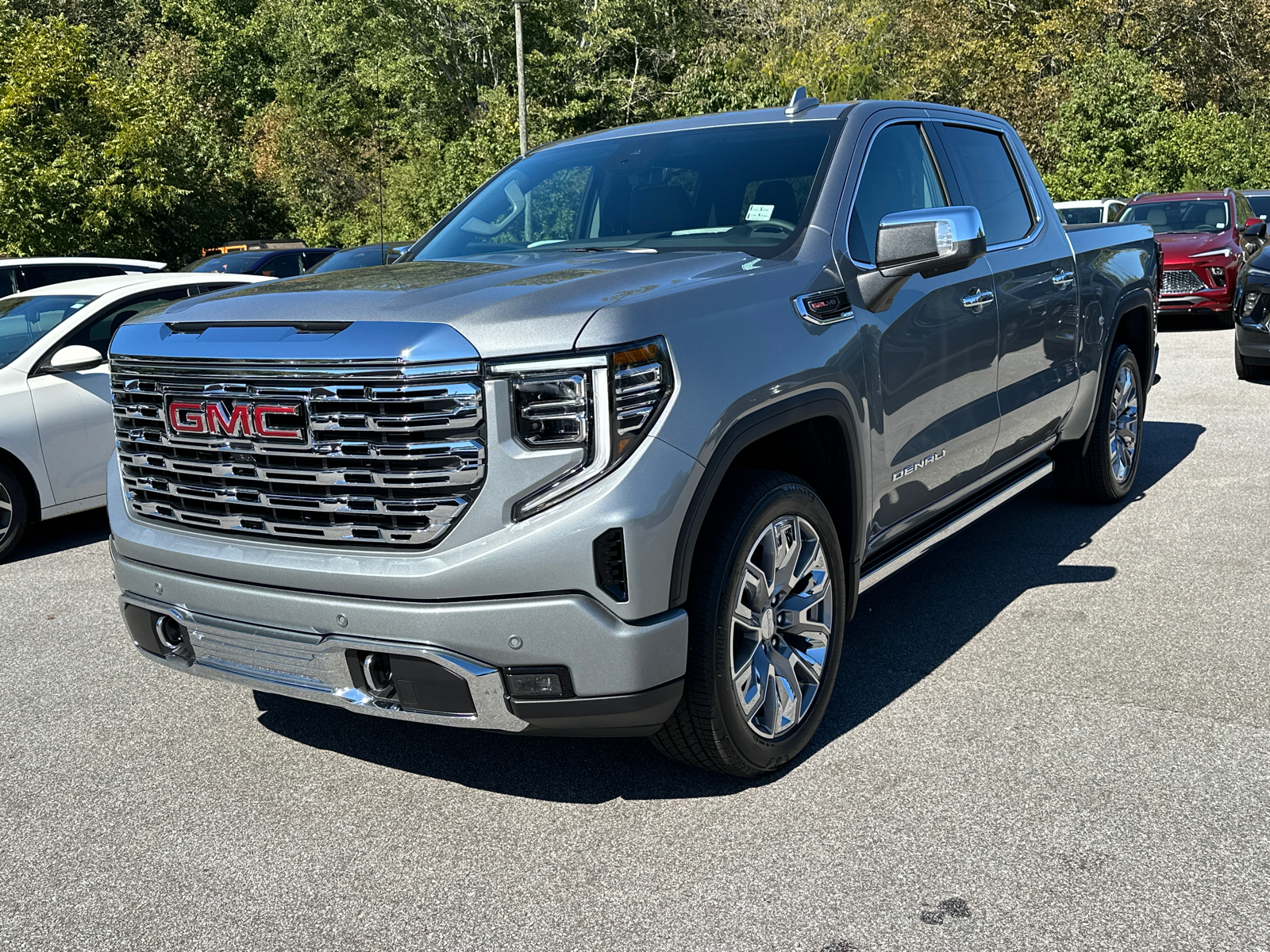 2025 GMC Sierra 1500 Denali 2