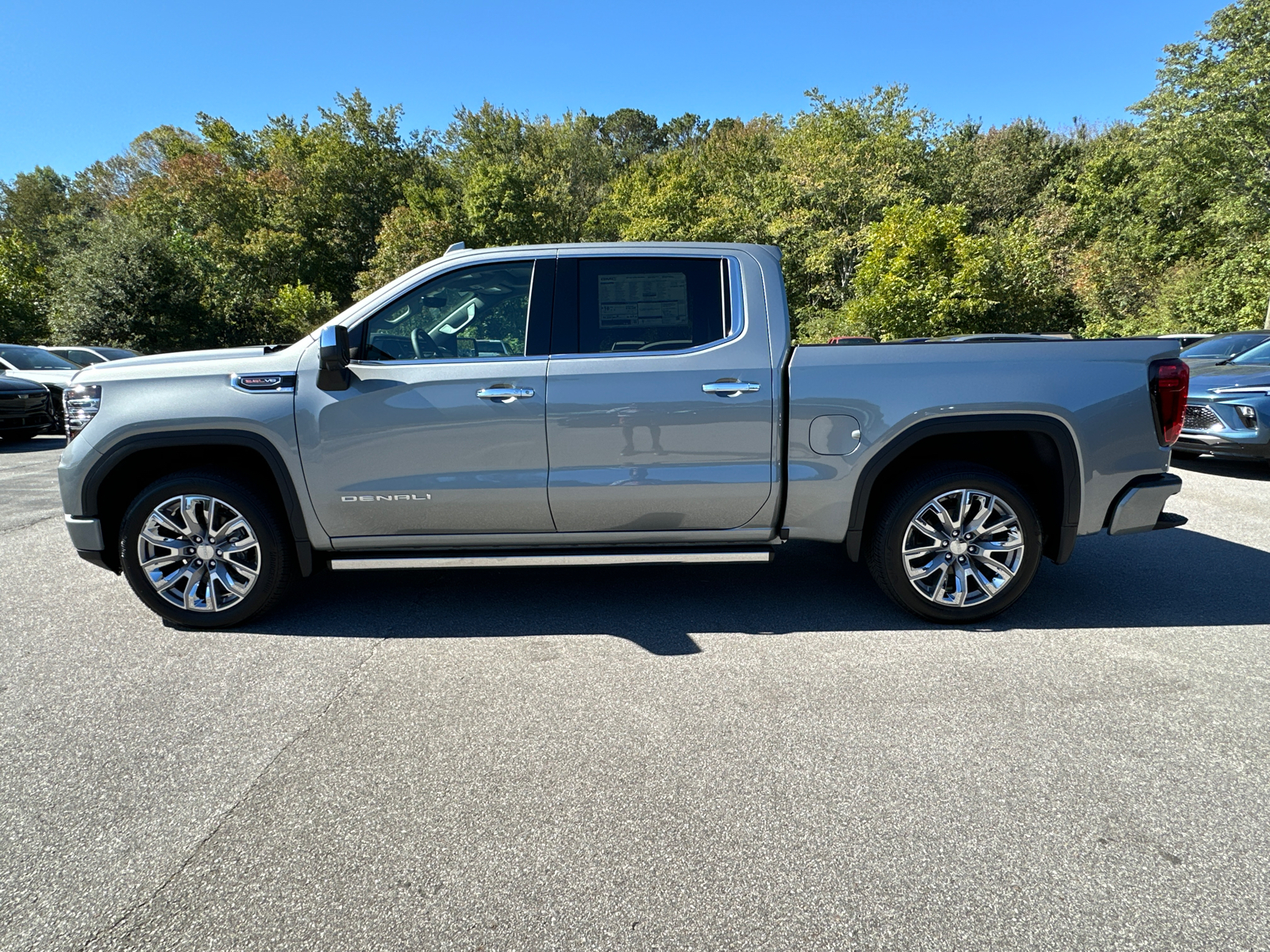 2025 GMC Sierra 1500 Denali 9