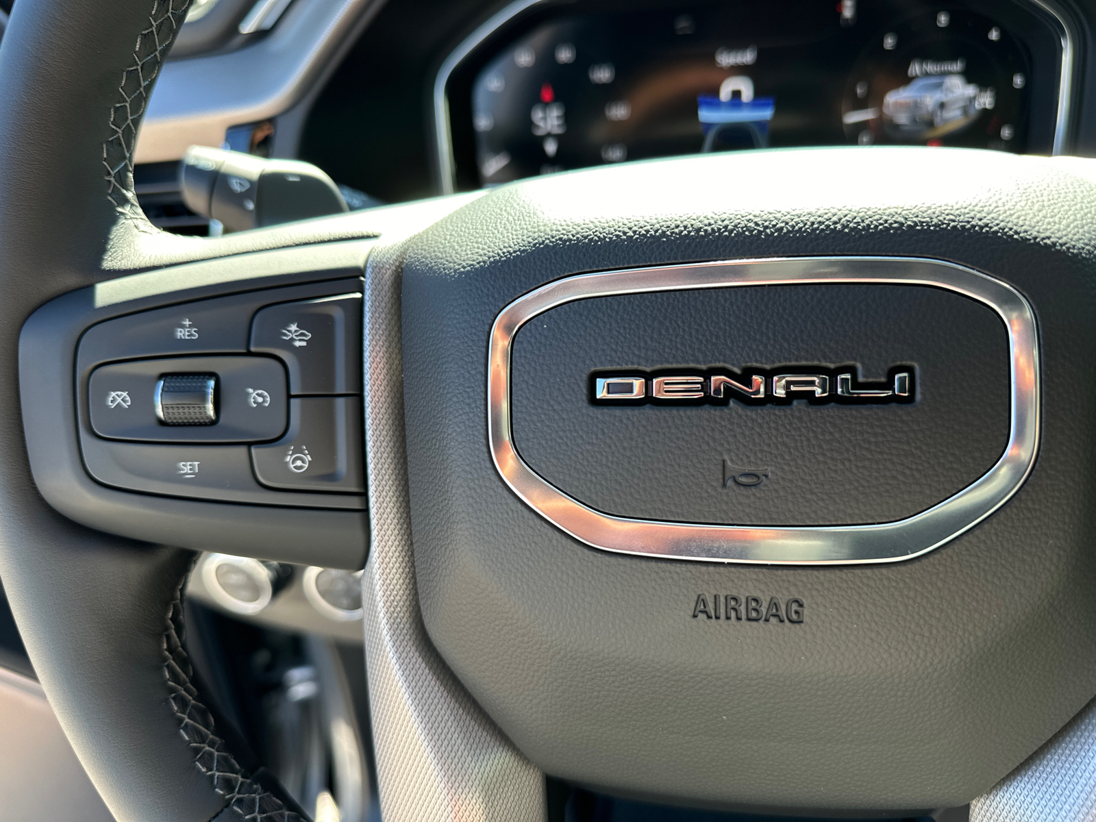 2025 GMC Sierra 1500 Denali 26