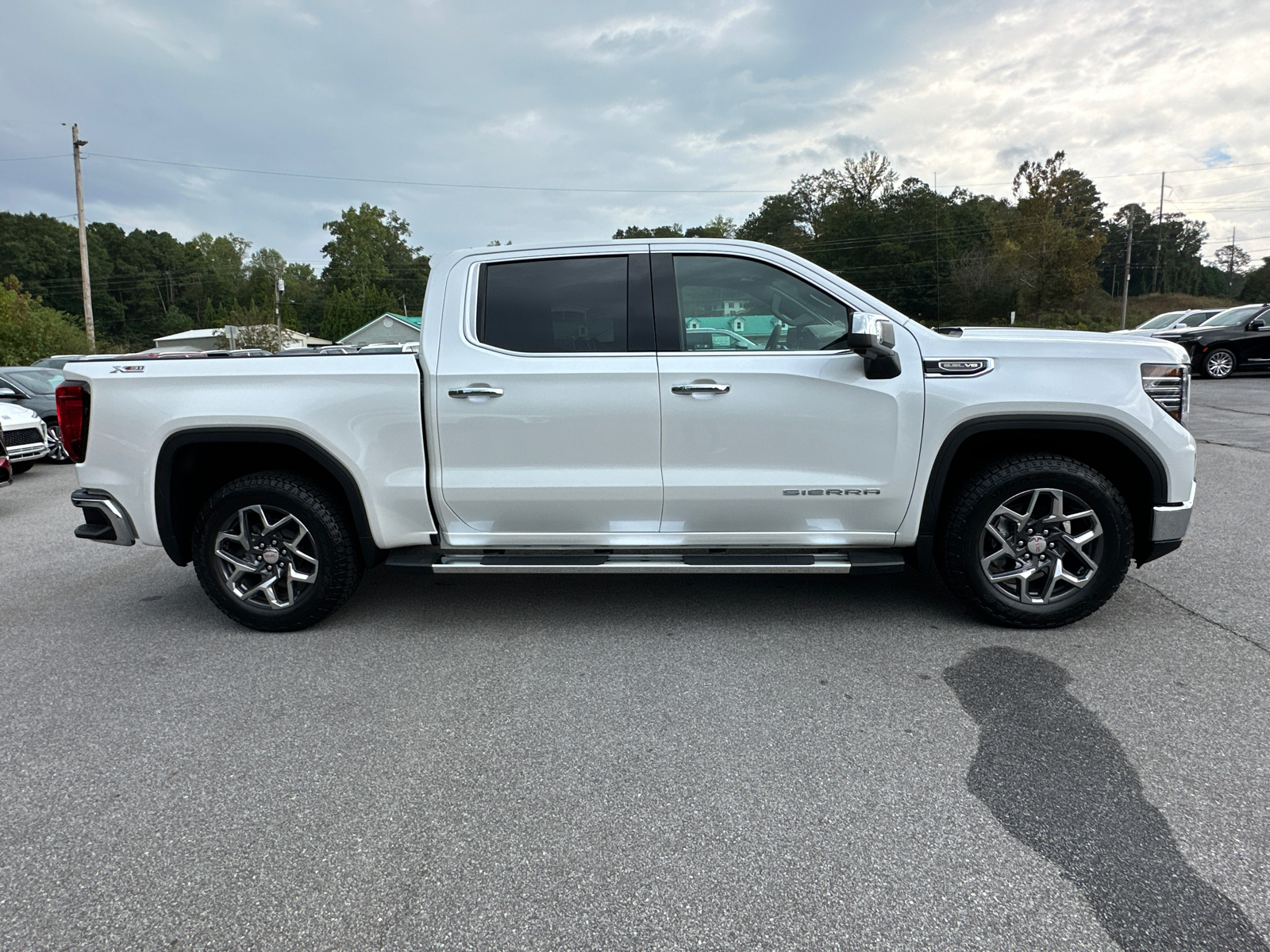 2025 GMC Sierra 1500 SLT 5