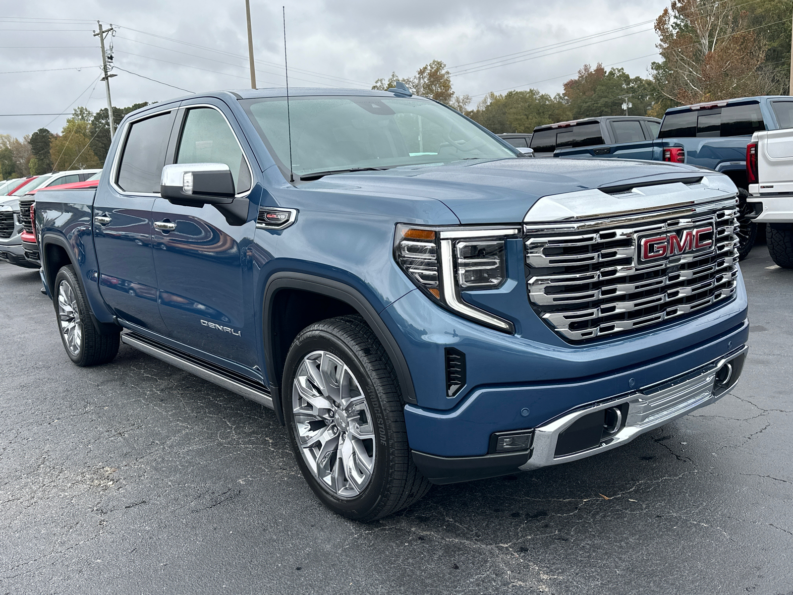 2025 GMC Sierra 1500 Denali 4