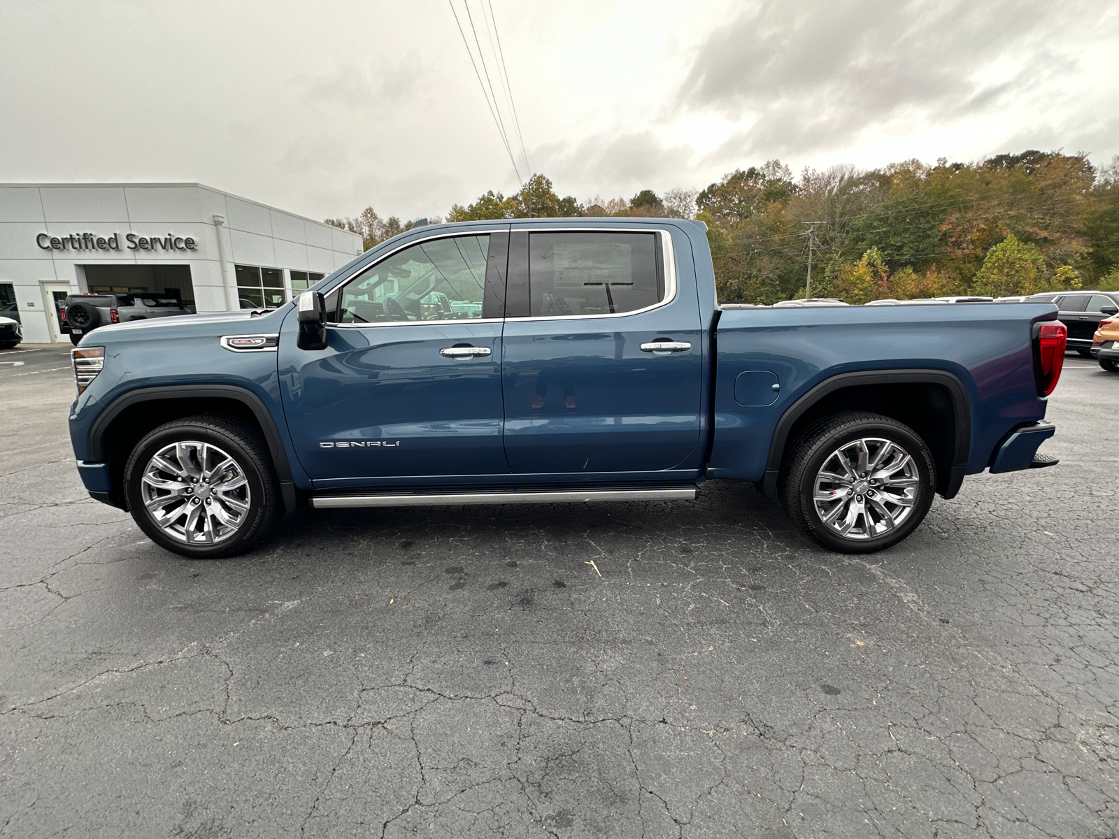 2025 GMC Sierra 1500 Denali 9