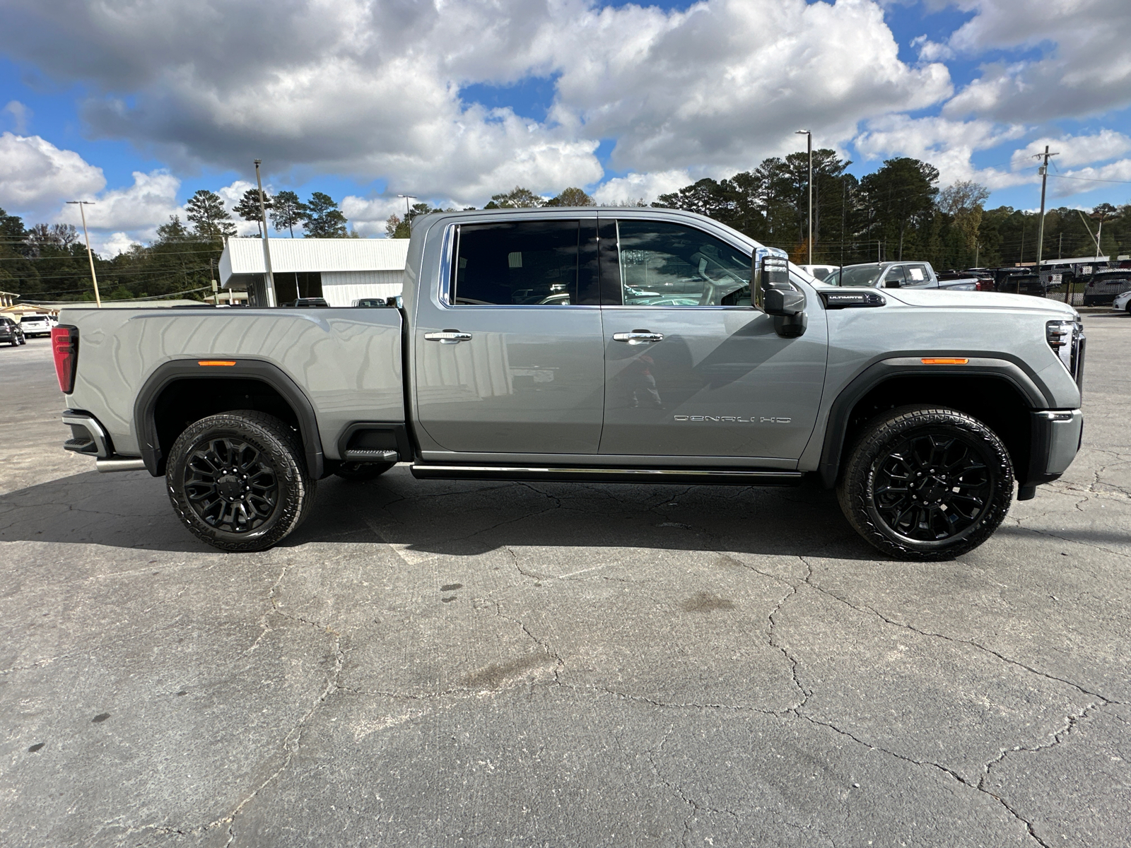 2025 GMC Sierra 2500HD Denali Ultimate 6