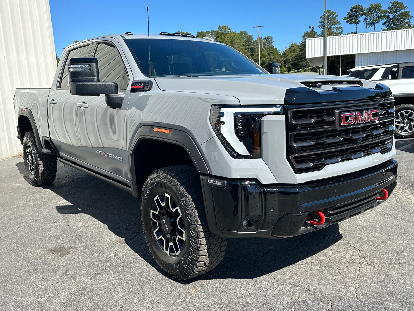 2025 GMC Sierra 2500HD AT4X 4