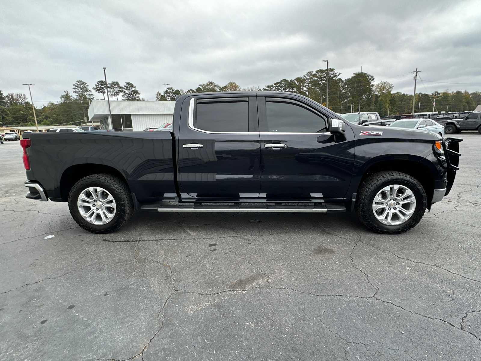 2023 Chevrolet Silverado 1500 LTZ 5