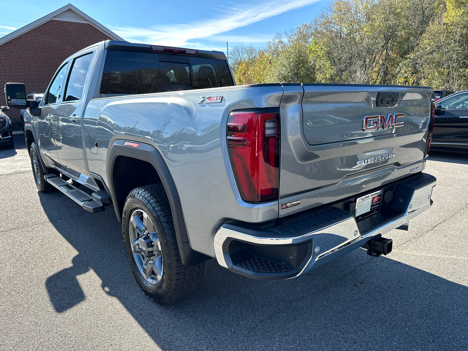 2025 GMC Sierra 2500HD SLT 9