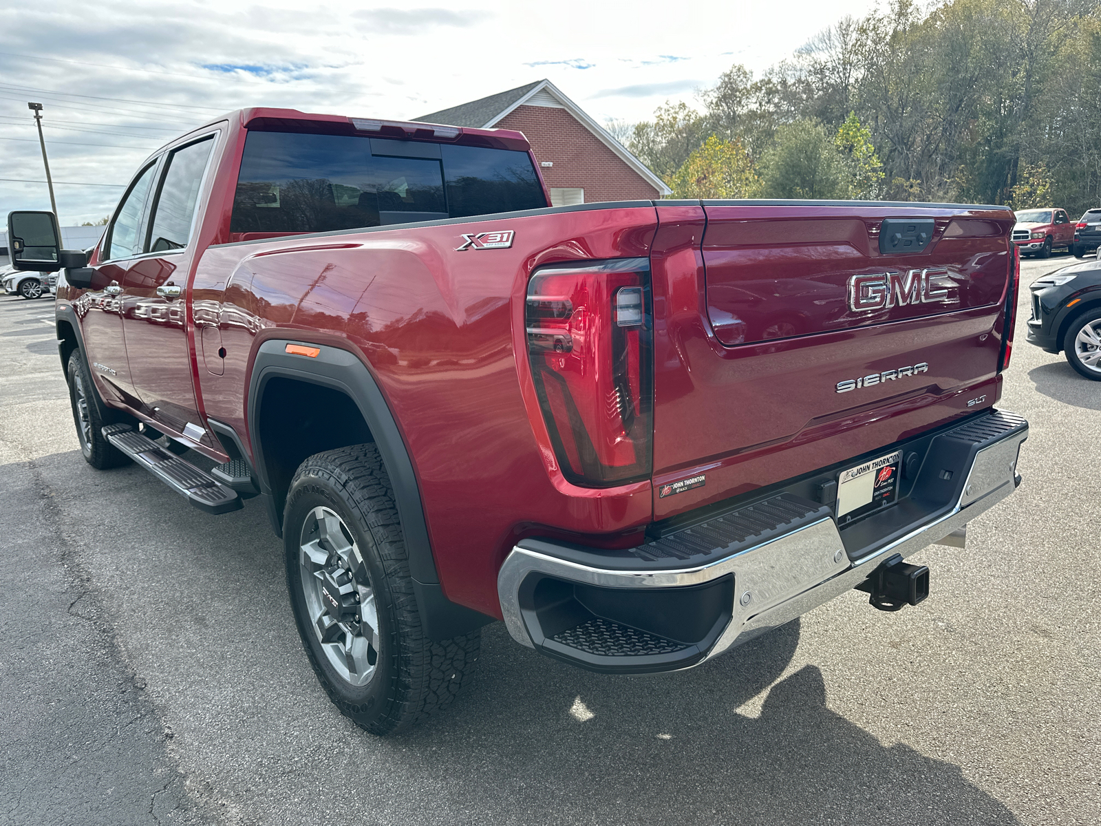 2025 GMC Sierra 2500HD SLT 8