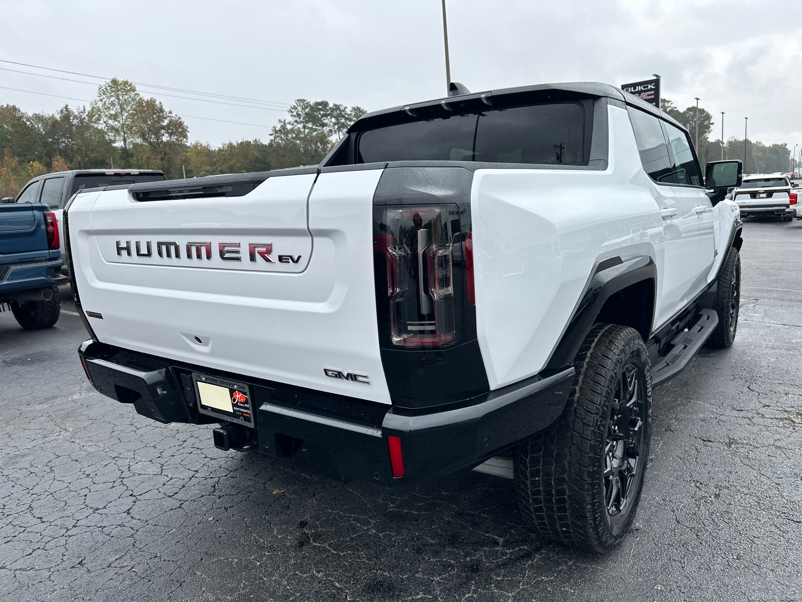 2025 GMC Hummer EV Pickup 2X 6