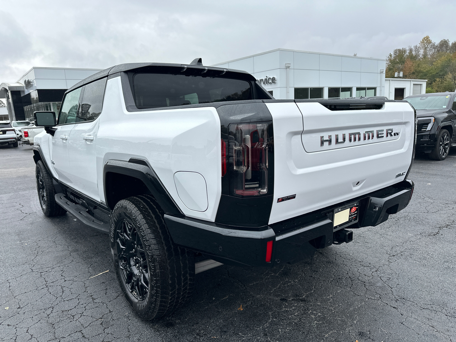 2025 GMC Hummer EV Pickup 2X 8