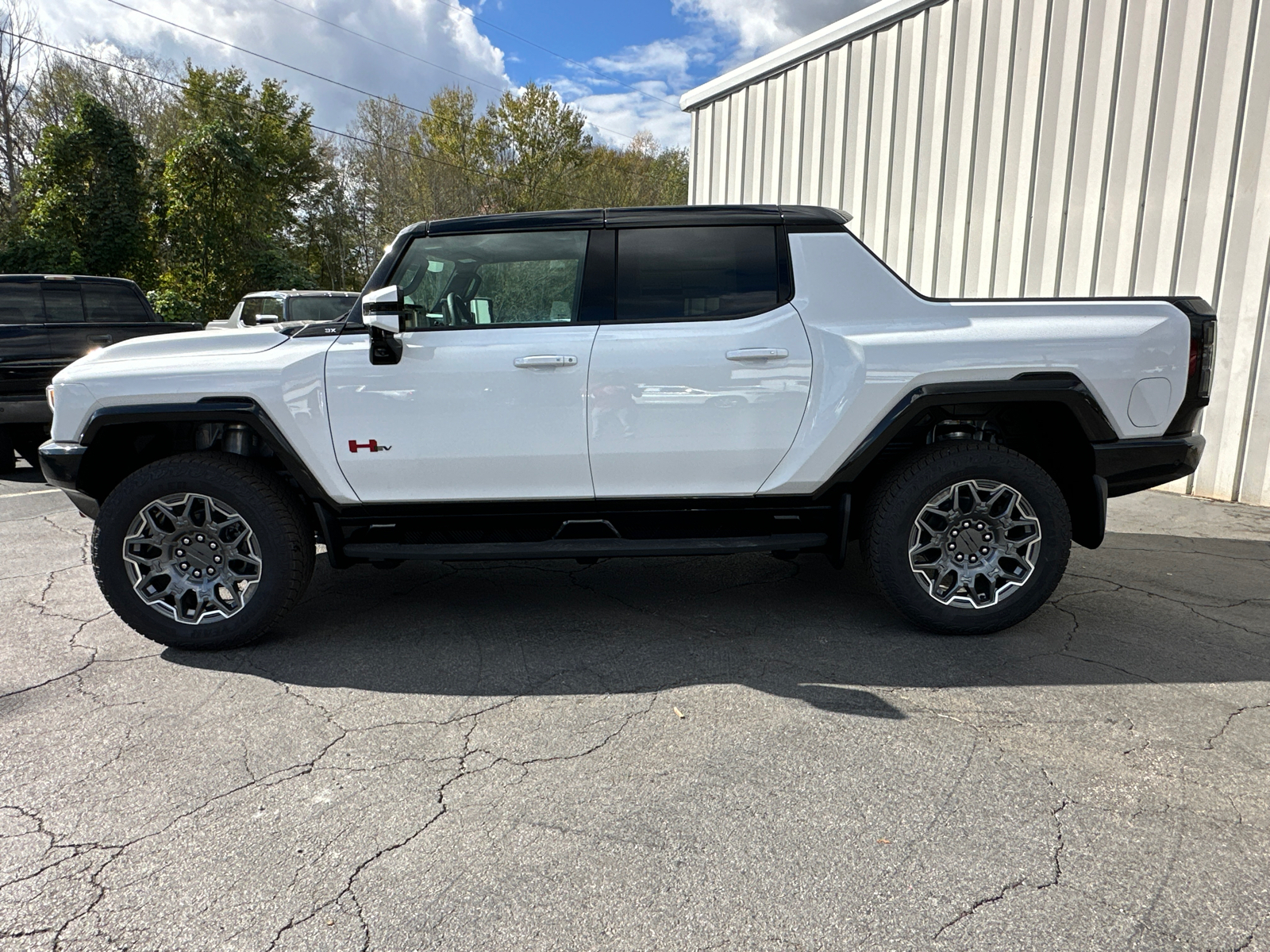 2025 GMC Hummer EV Pickup 3X 10