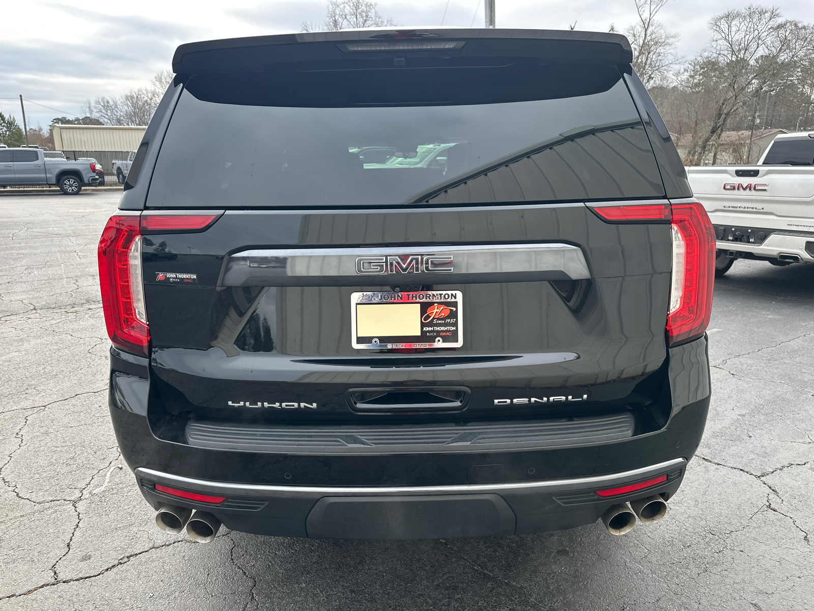 2023 GMC Yukon XL Denali Ultimate 7