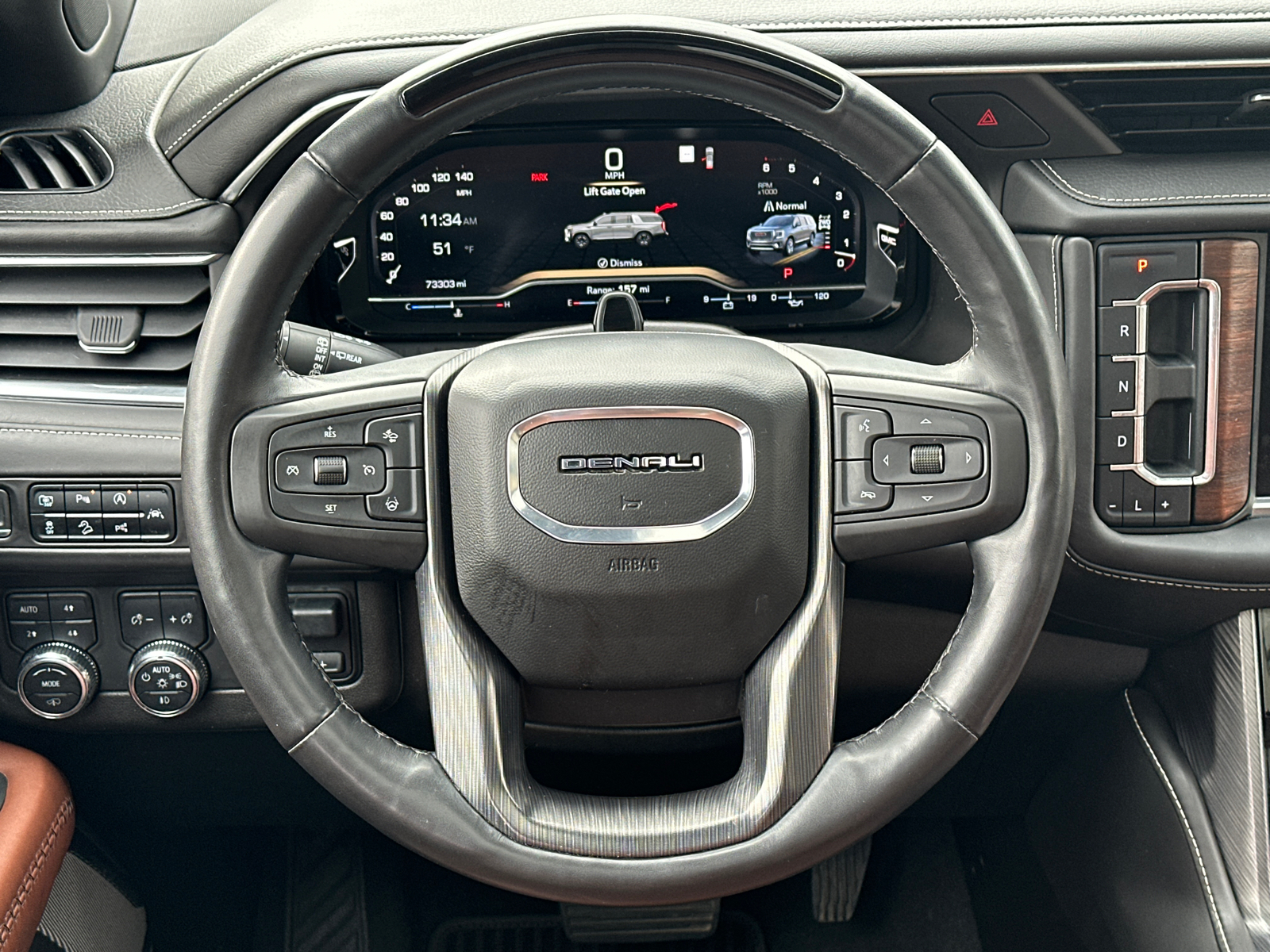 2023 GMC Yukon XL Denali Ultimate 26