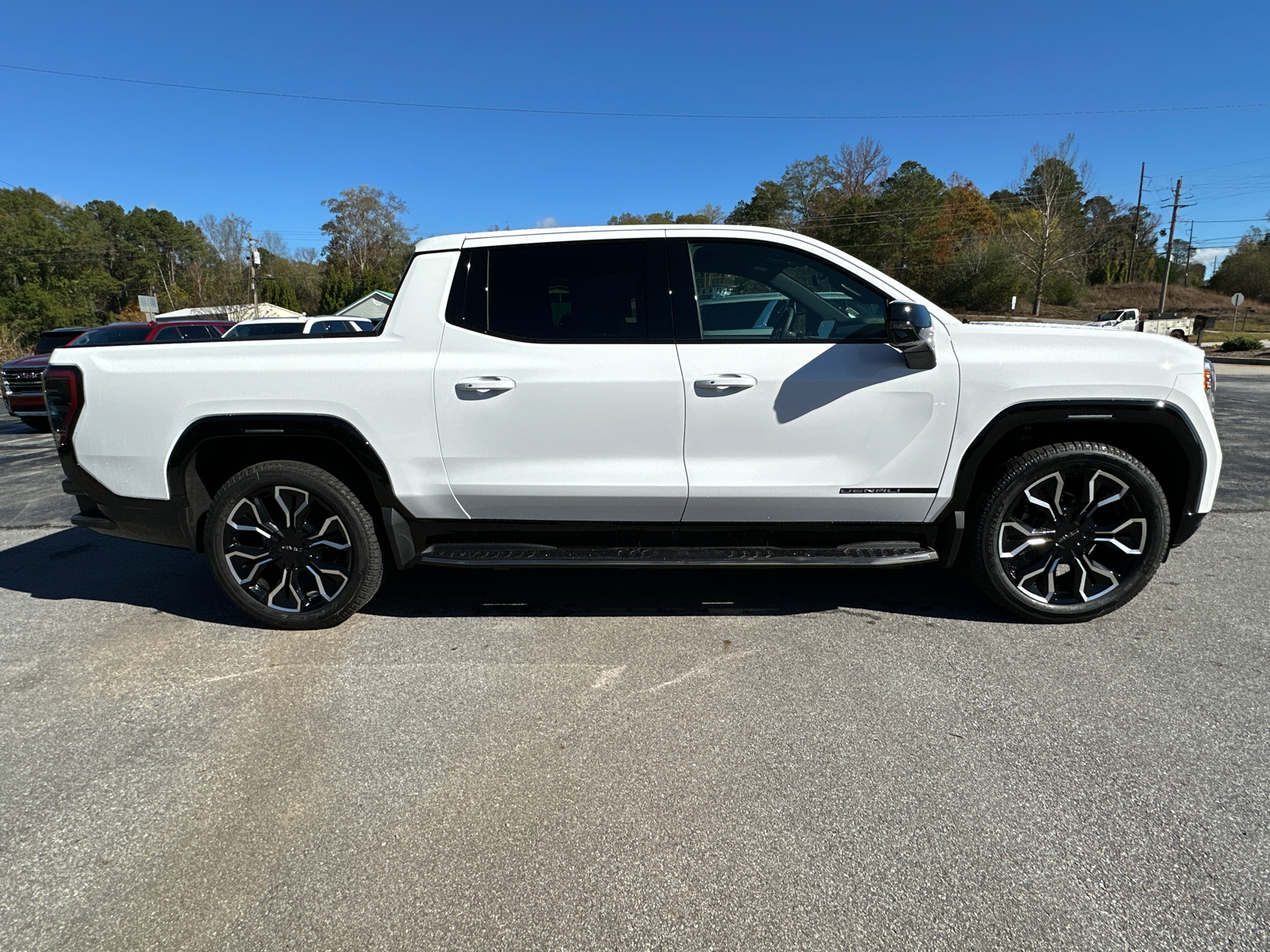 2025 GMC Sierra EV Denali 5