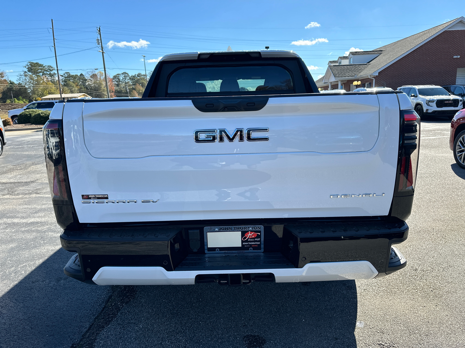 2025 GMC Sierra EV Denali 7