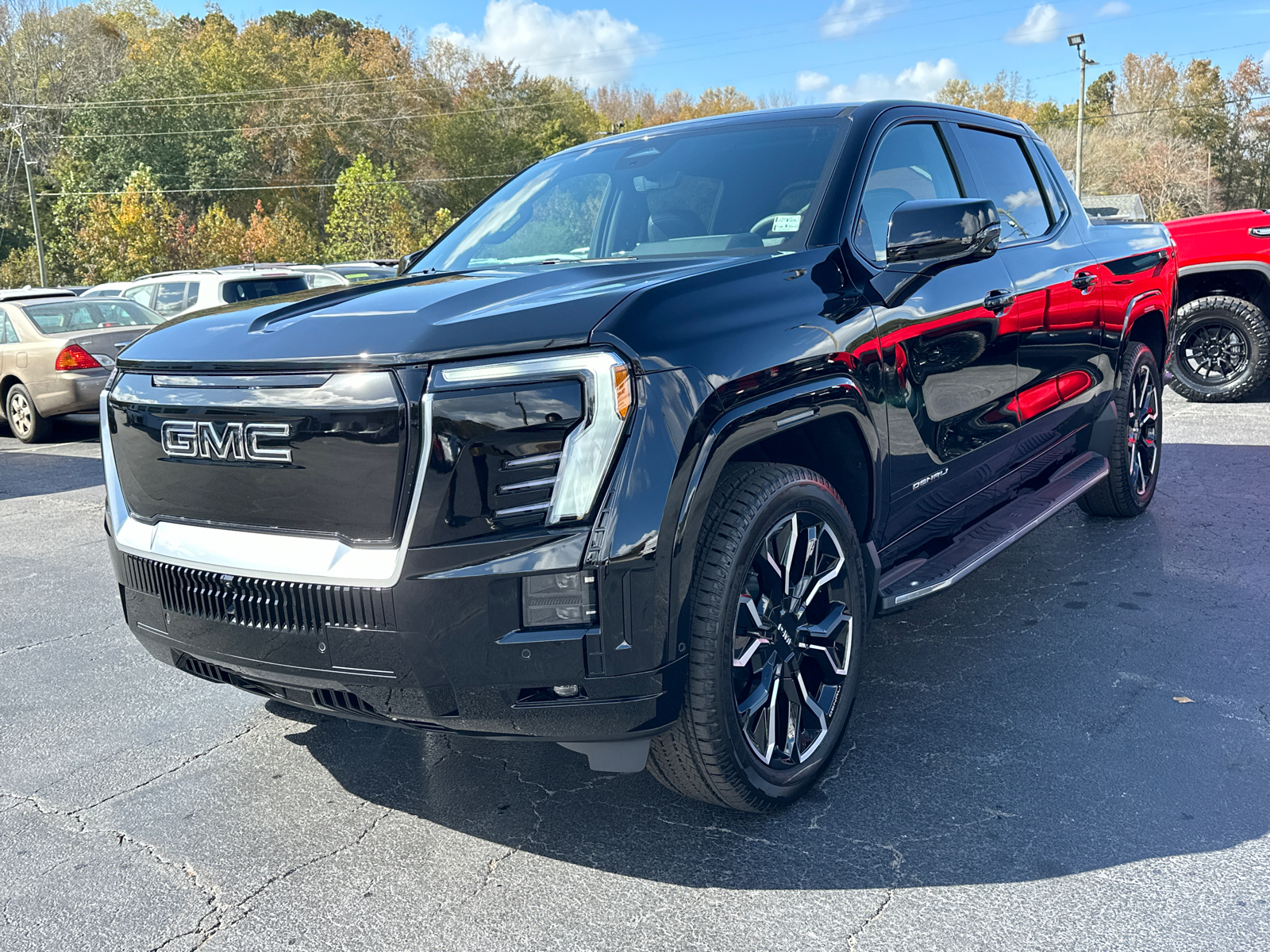 2025 GMC Sierra EV Denali 3