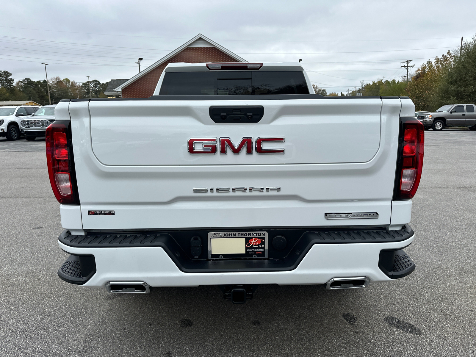 2025 GMC Sierra 1500 Elevation 7