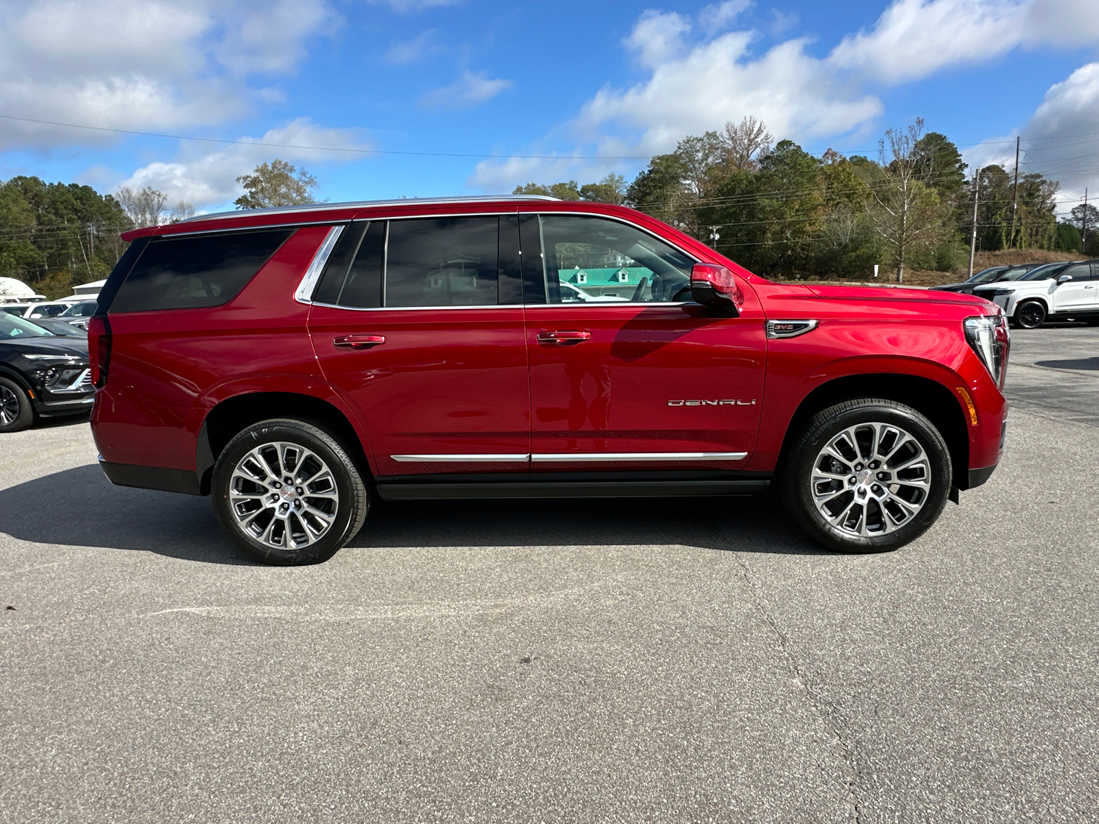 2025 GMC Yukon Denali 6