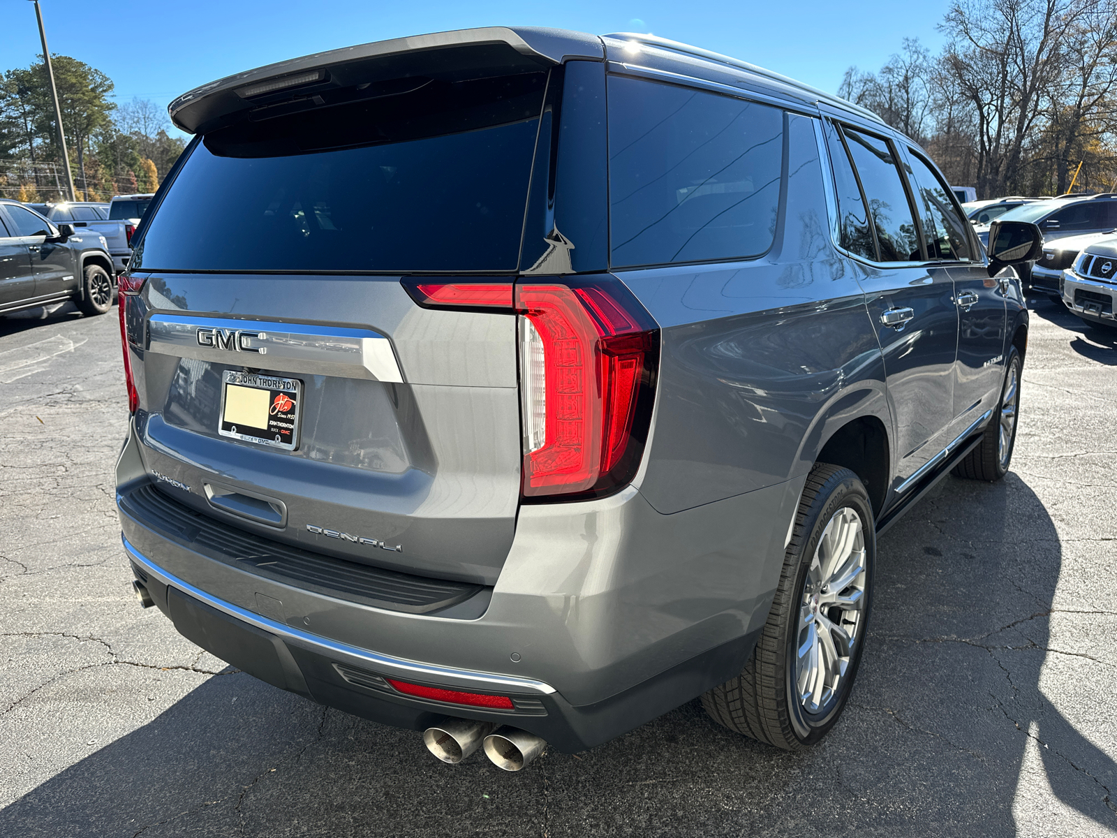 2022 GMC Yukon Denali 7