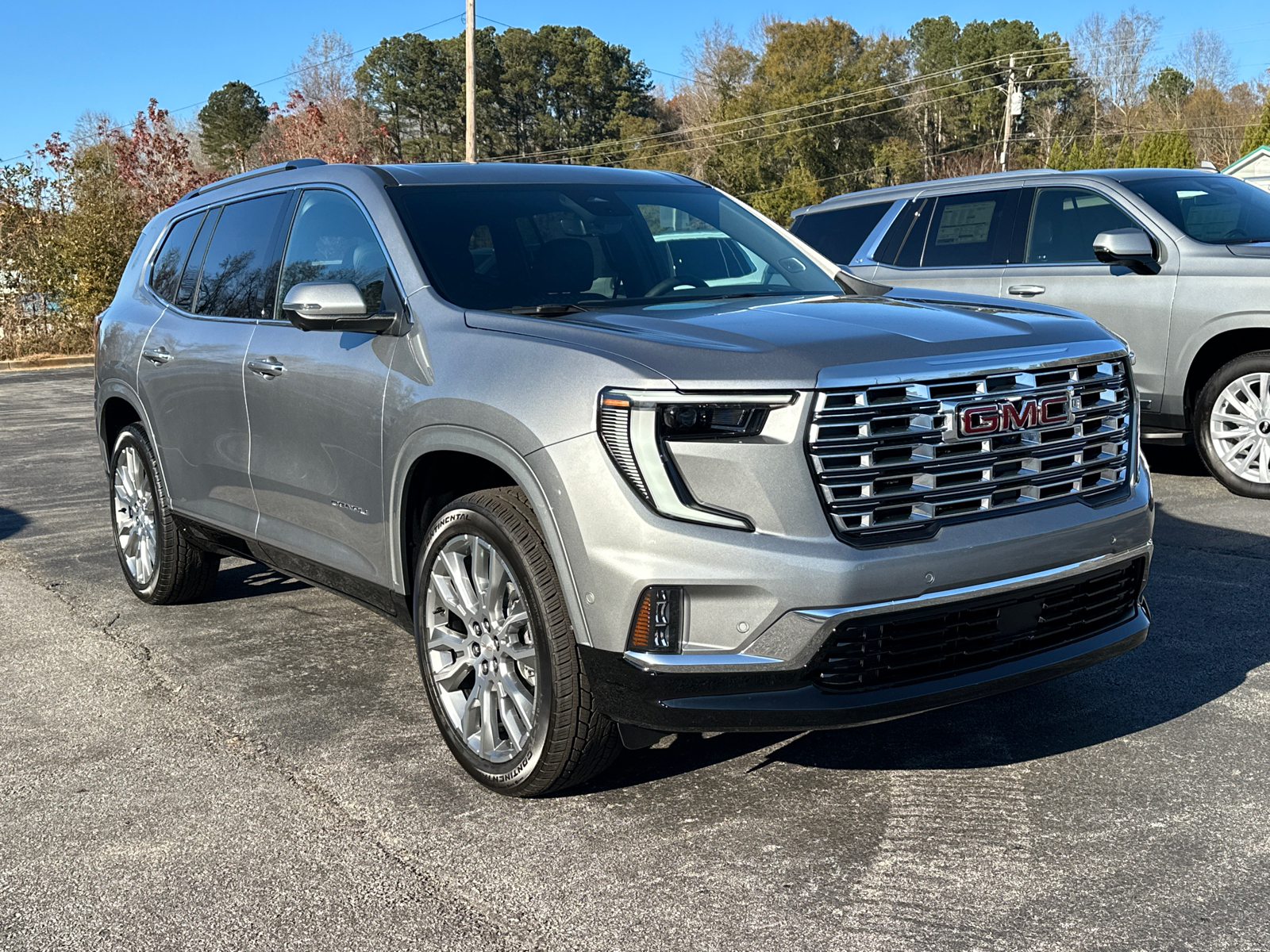 2025 GMC Acadia Denali 5