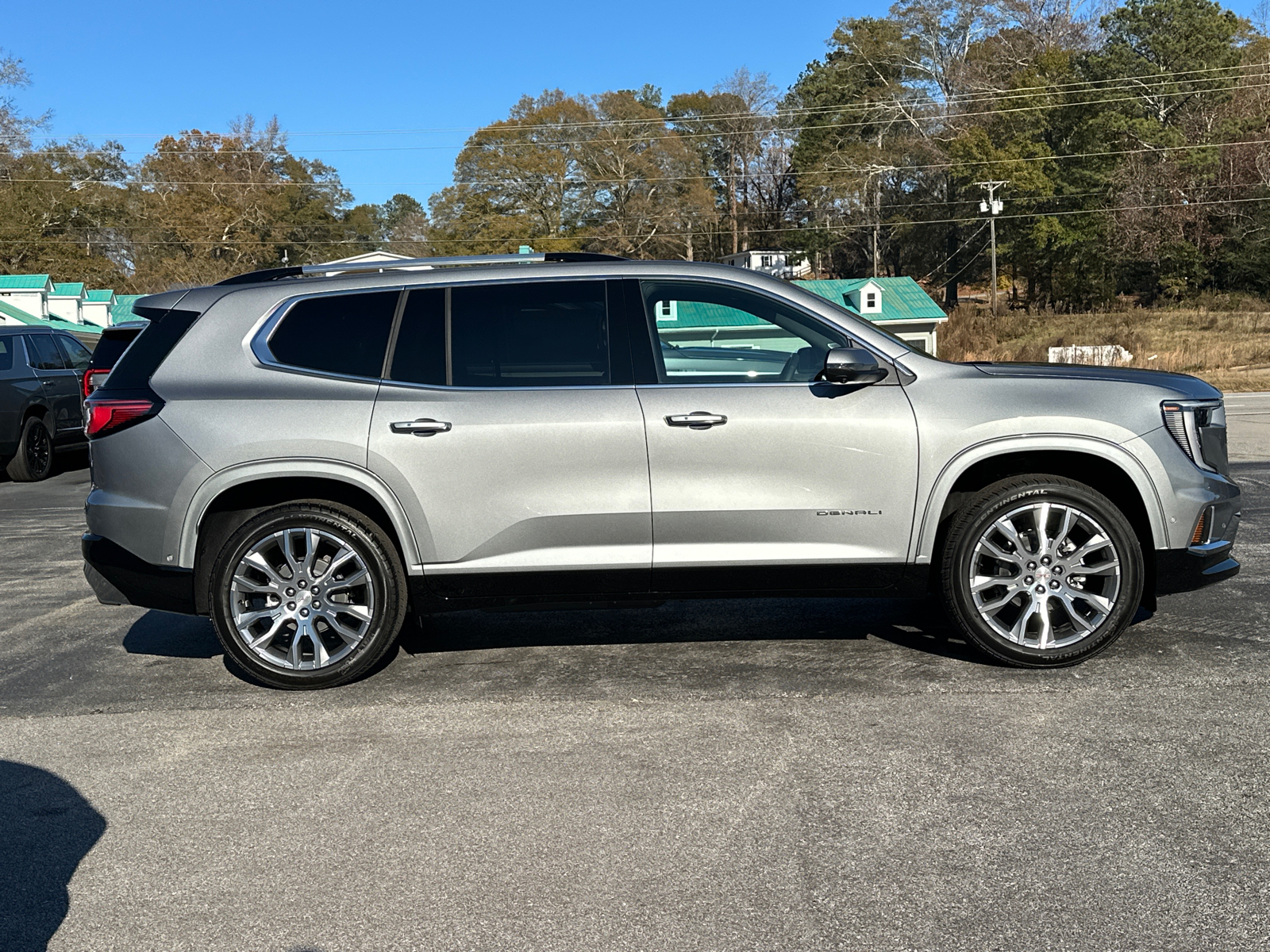 2025 GMC Acadia Denali 6