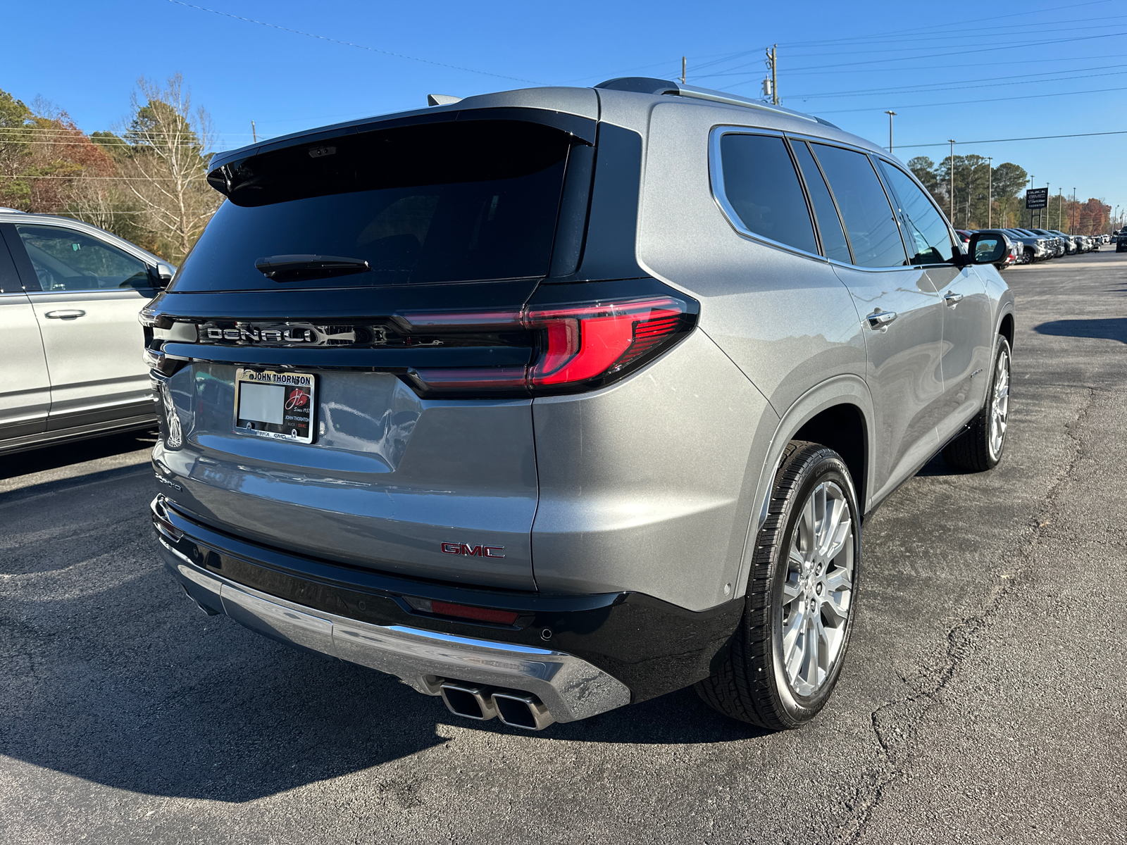 2025 GMC Acadia Denali 7