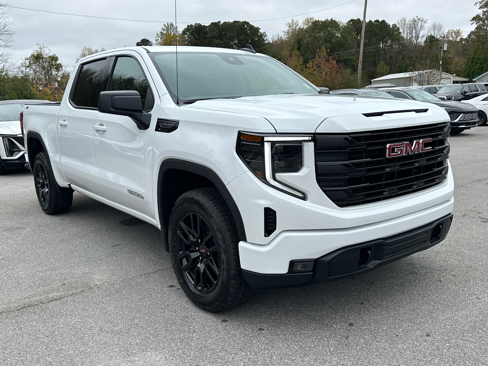 2025 GMC Sierra 1500 Elevation 4