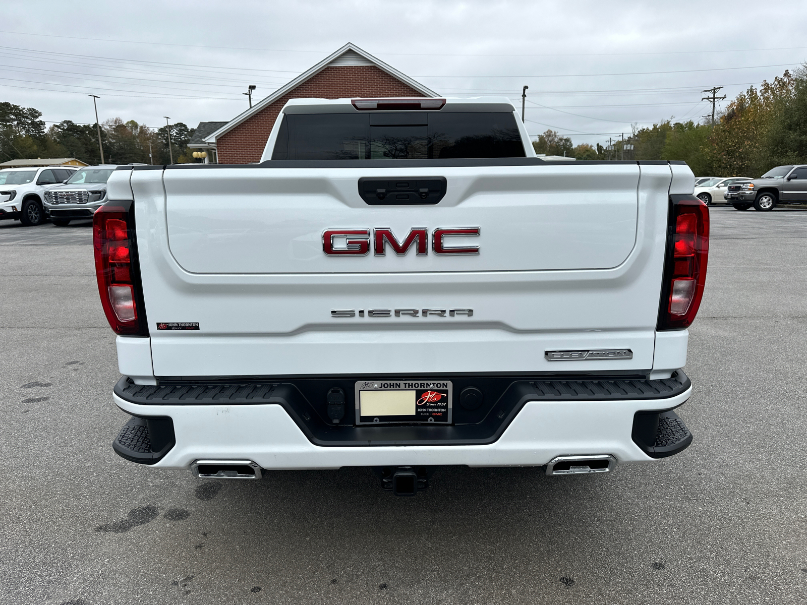 2025 GMC Sierra 1500 Elevation 7