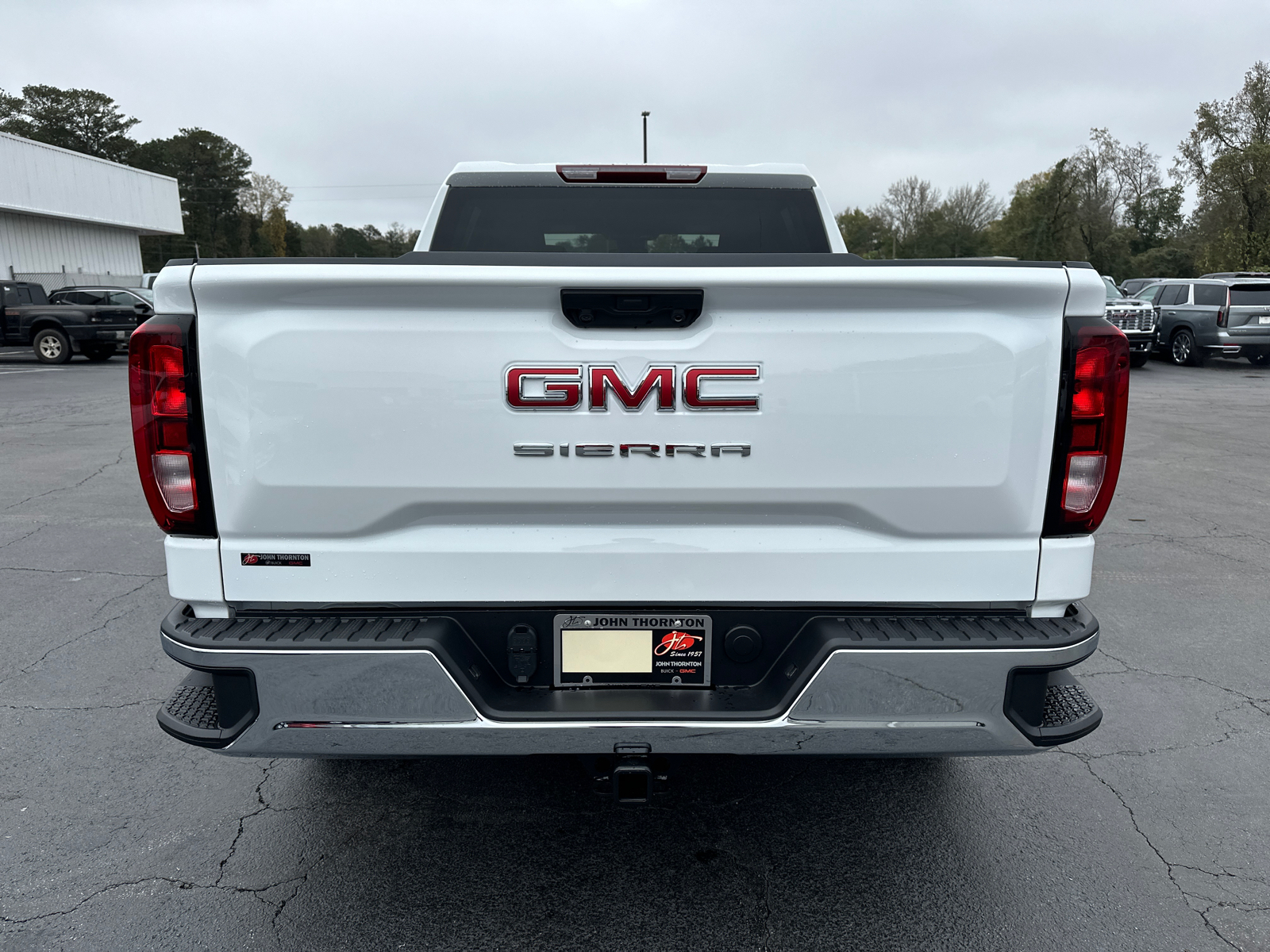 2025 GMC Sierra 1500 Pro 8