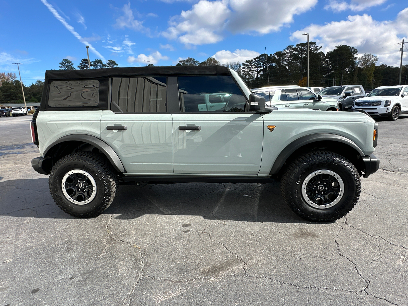 2022 Ford Bronco Badlands 5