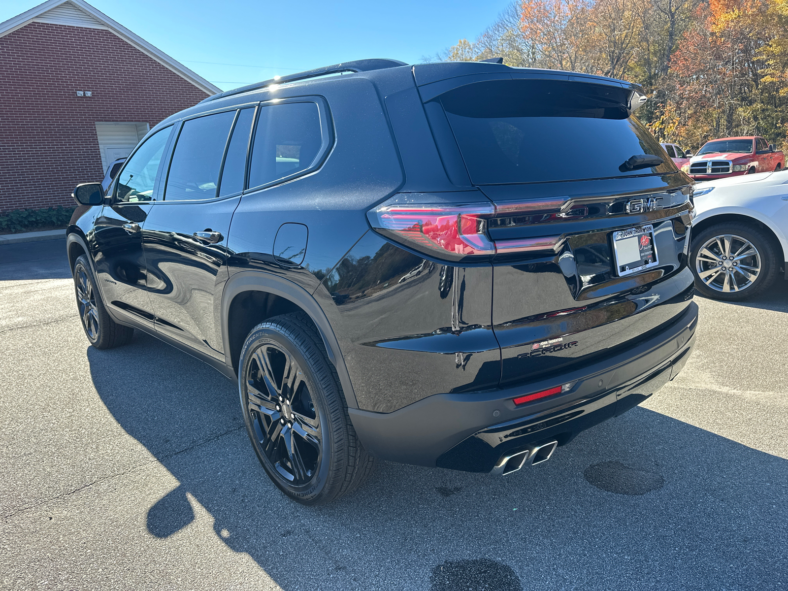 2025 GMC Acadia Elevation 8