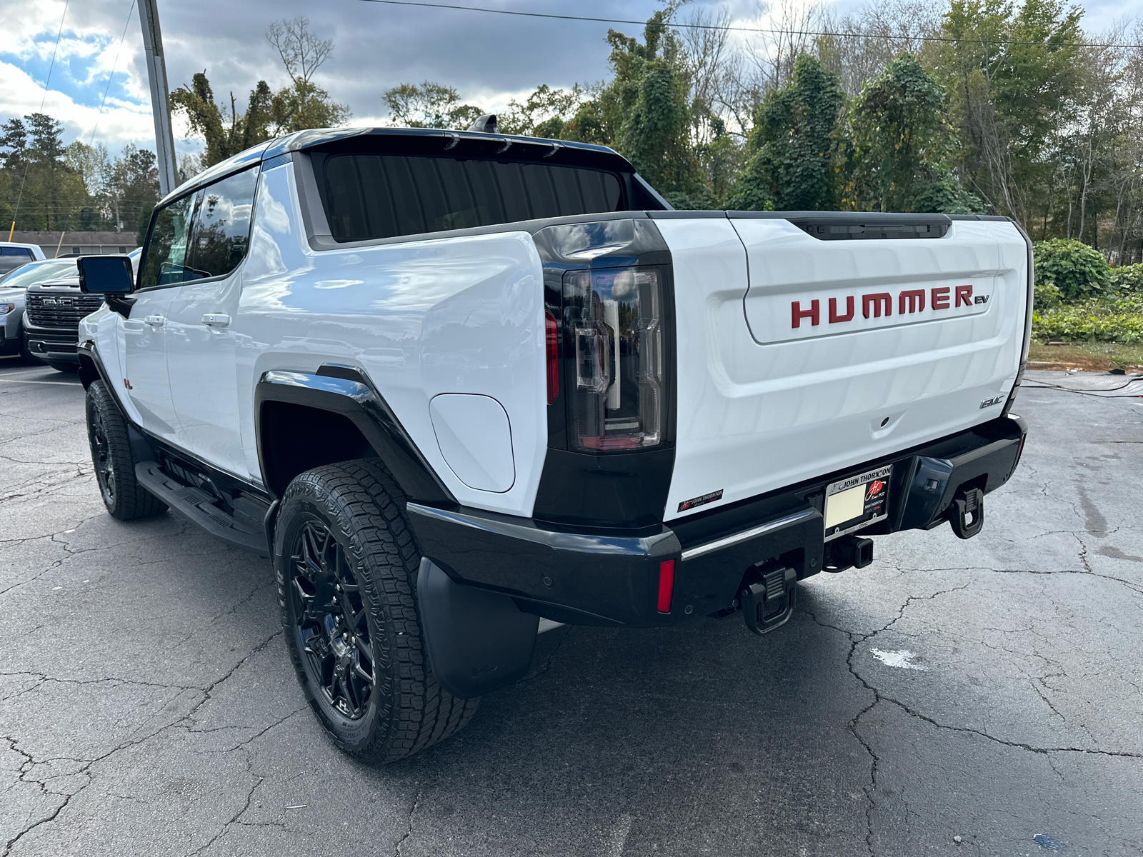 2025 GMC Hummer EV Pickup 2X 8