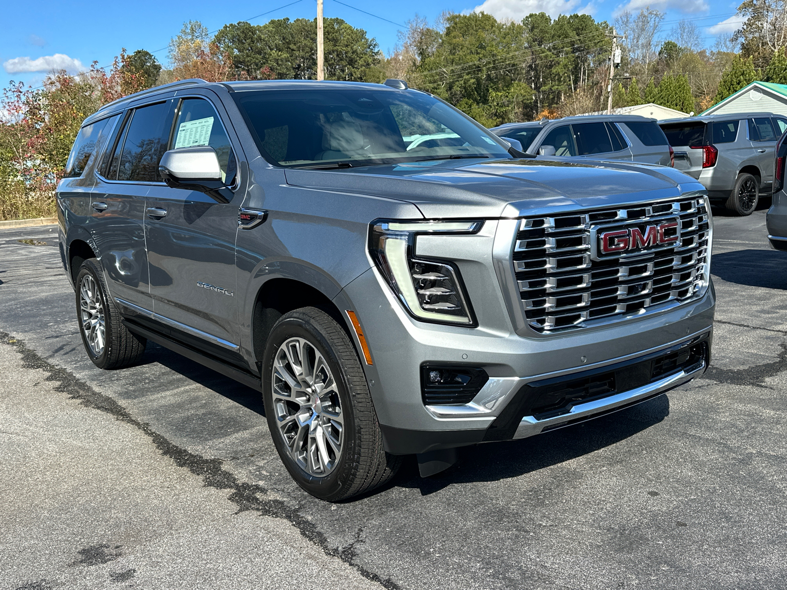 2025 GMC Yukon Denali 4