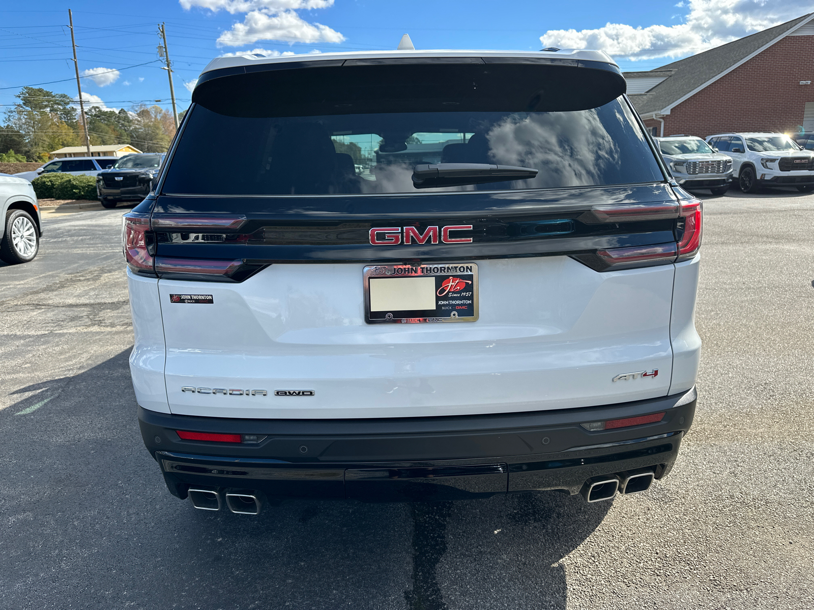 2025 GMC Acadia AT4 7