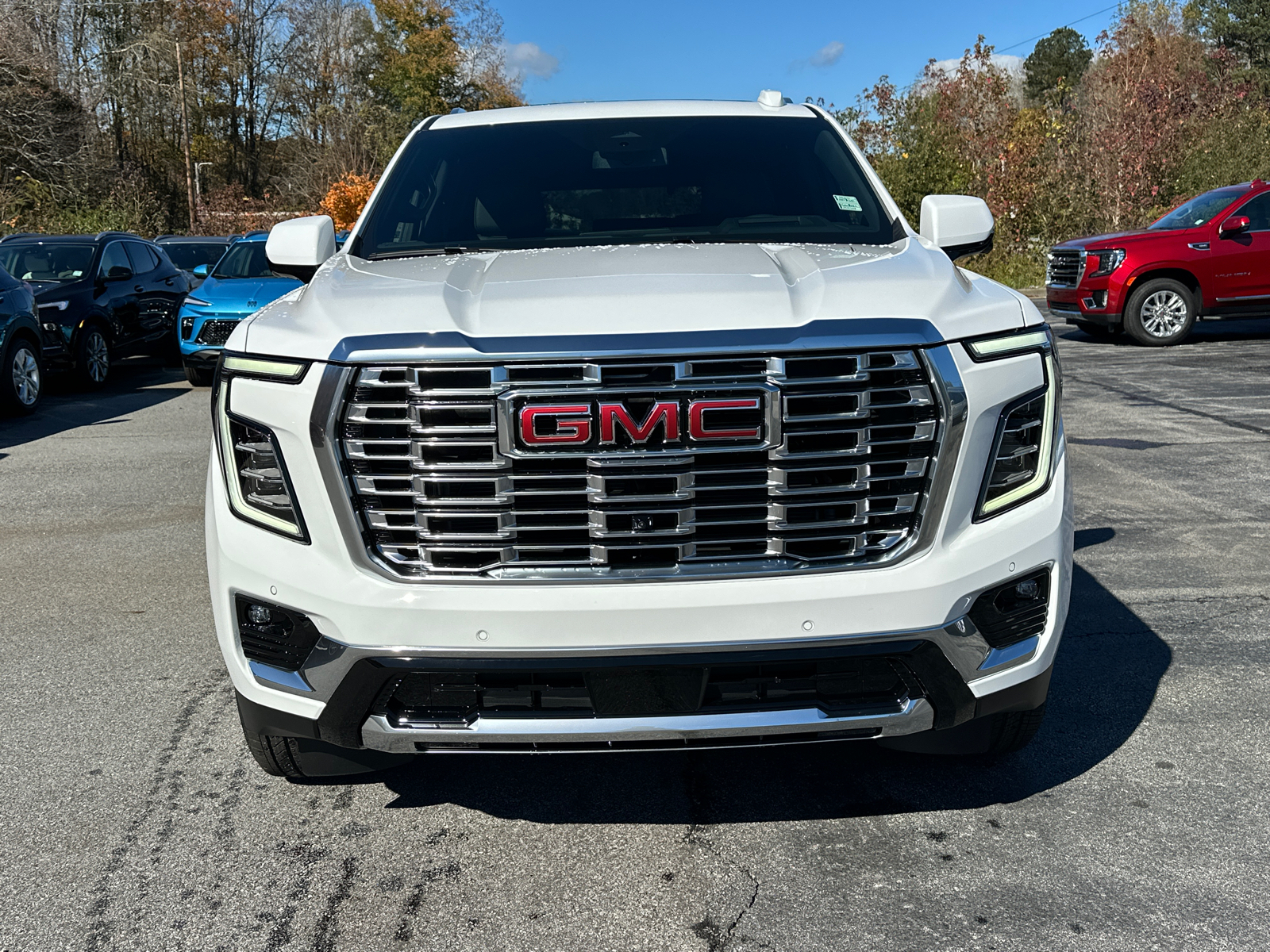 2025 GMC Yukon Denali 3