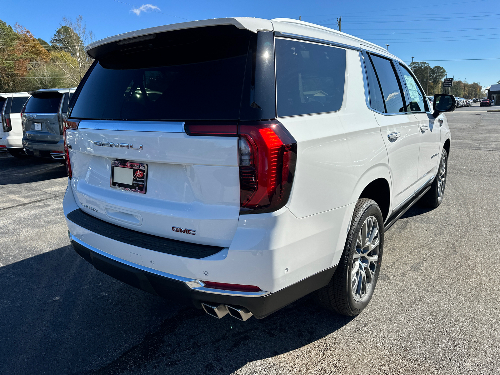 2025 GMC Yukon Denali 6