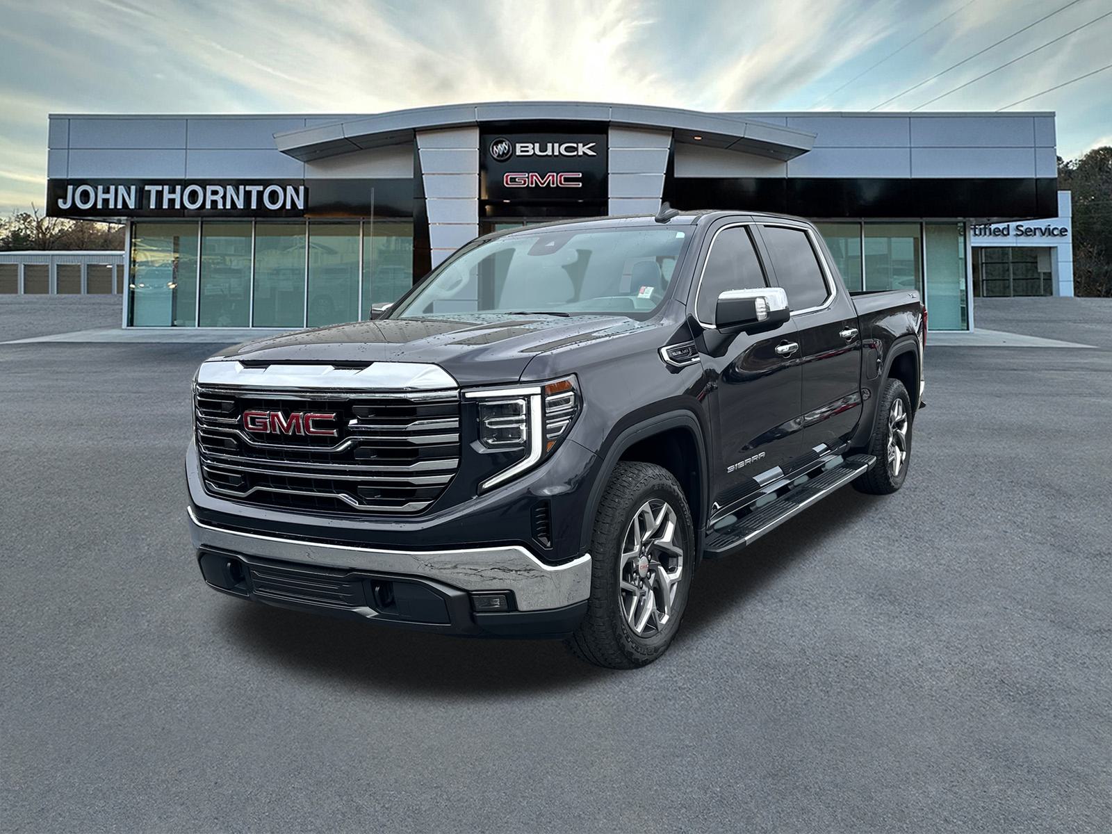 2023 GMC Sierra 1500 SLT 2