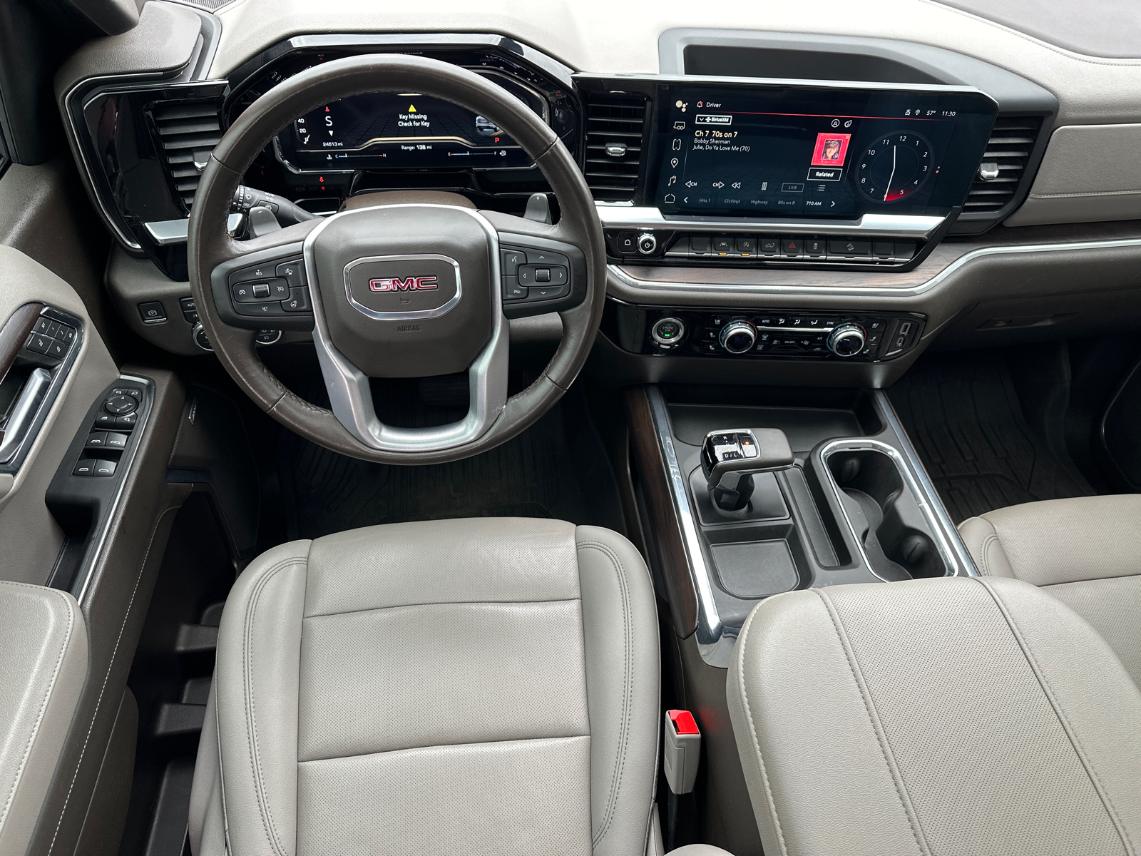 2023 GMC Sierra 1500 SLT 25