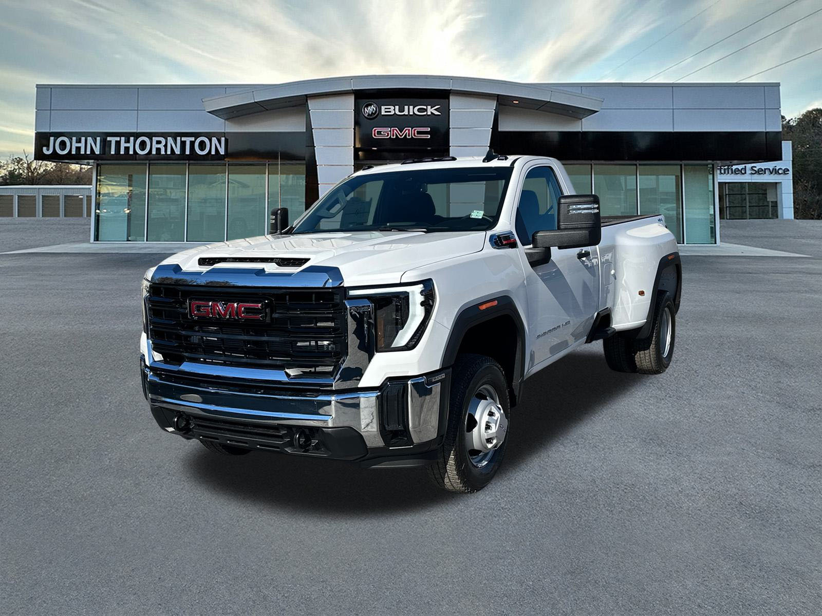 2025 GMC Sierra 3500HD Pro 2