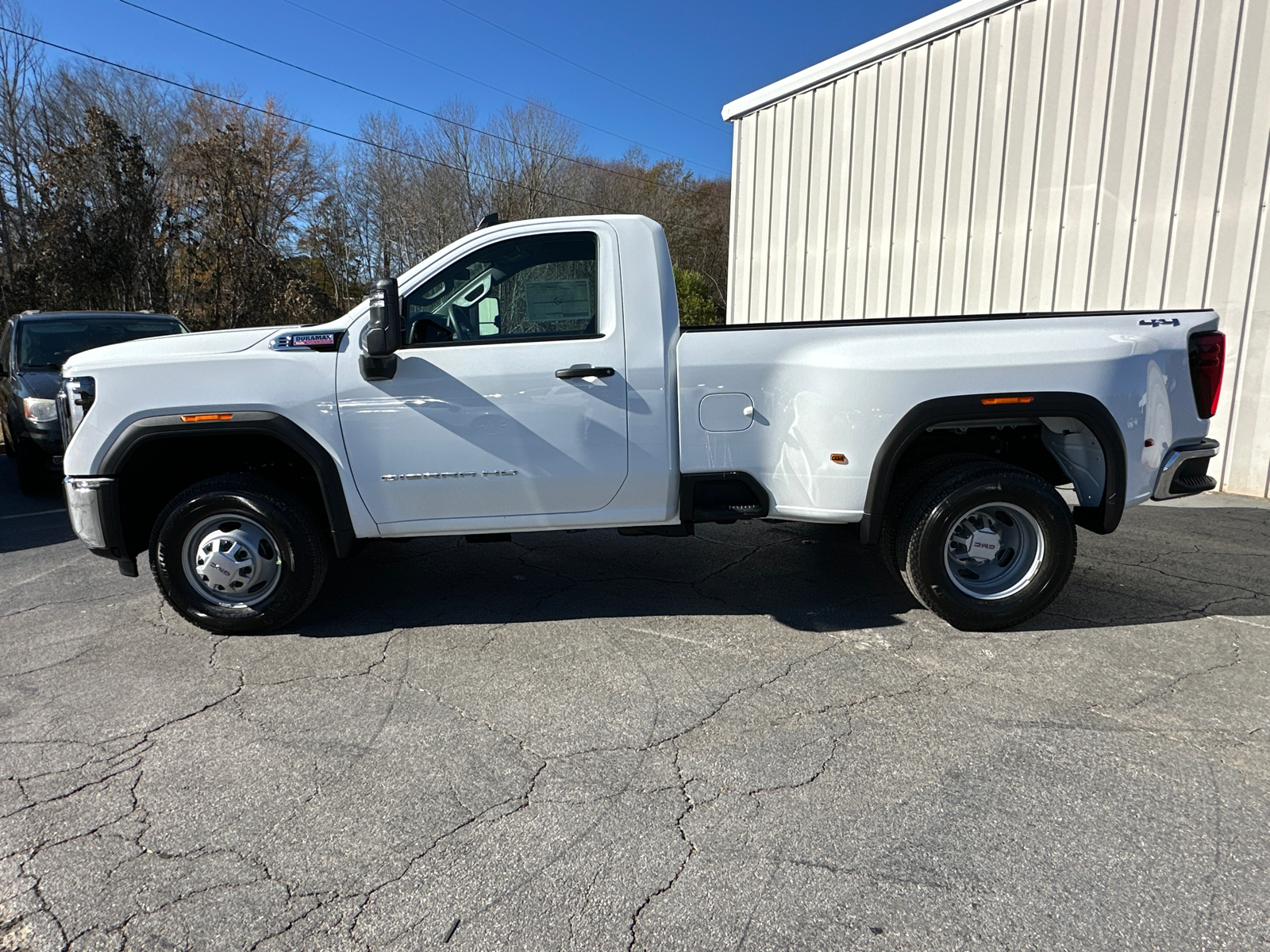 2025 GMC Sierra 3500HD Pro 10