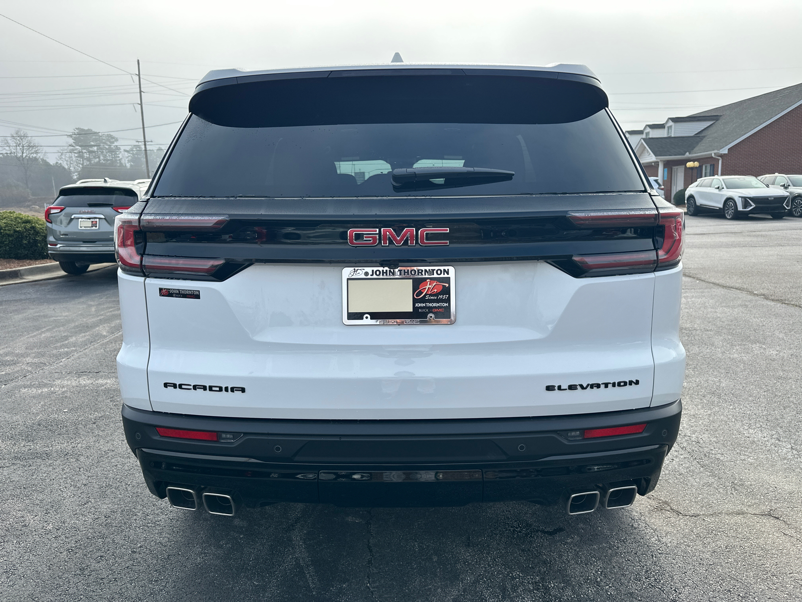 2025 GMC Acadia Elevation 7