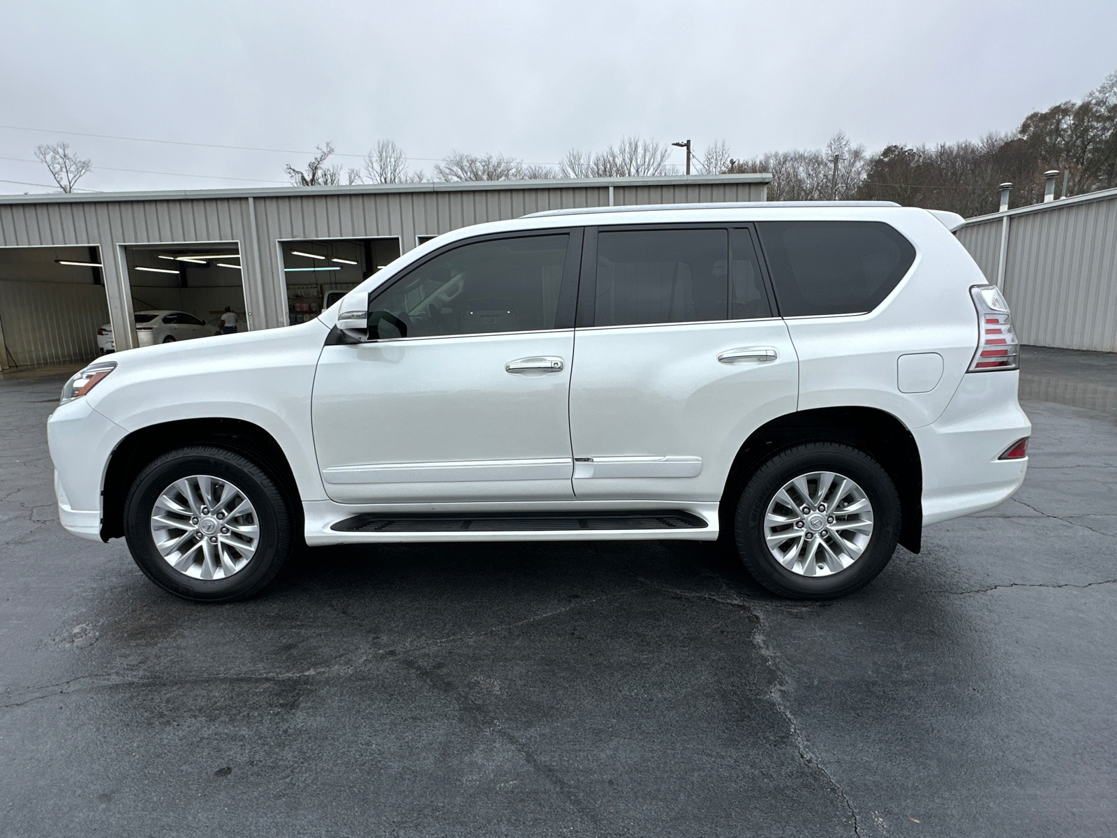 2018 Lexus GX 460 10