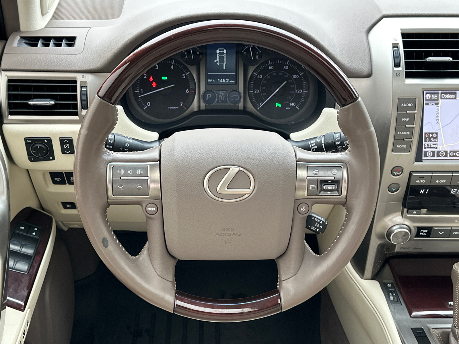 2018 Lexus GX 460 26