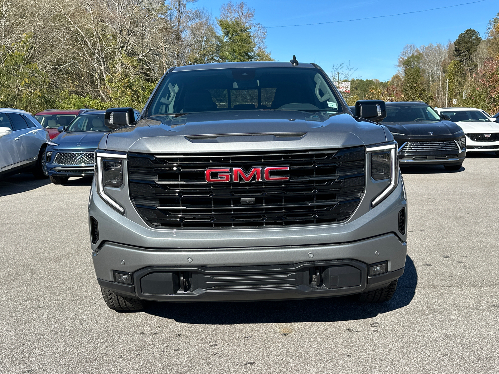 2025 GMC Sierra 1500 Elevation 3